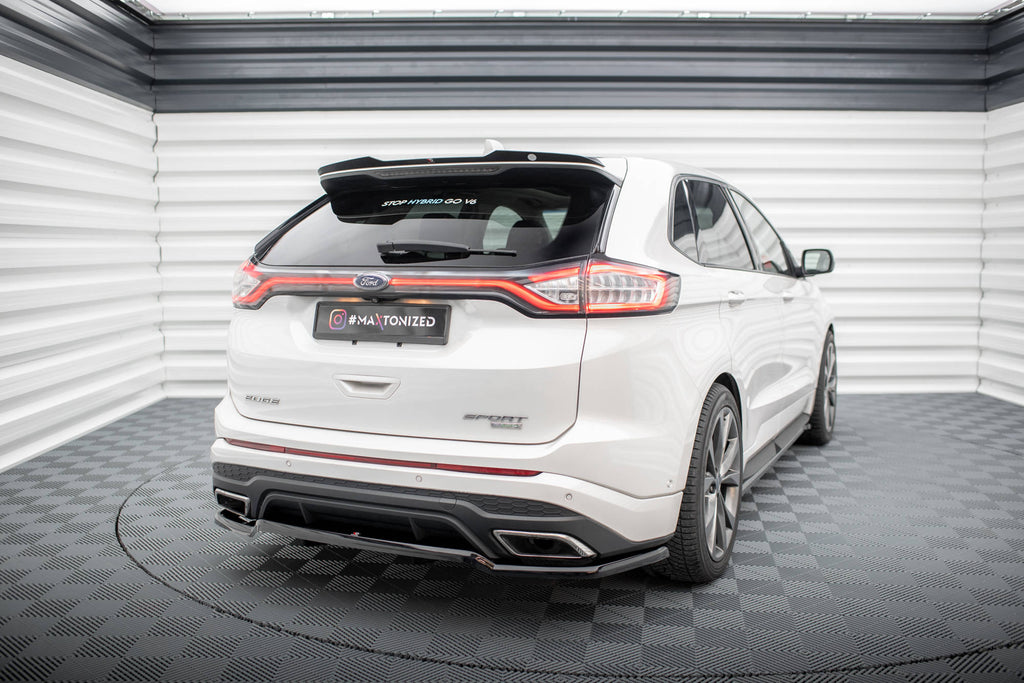 Maxton Design Street+ Mittlerer Diffusor RACE passend für Ford Edge Sport Mk2 schwarz Hochglanz