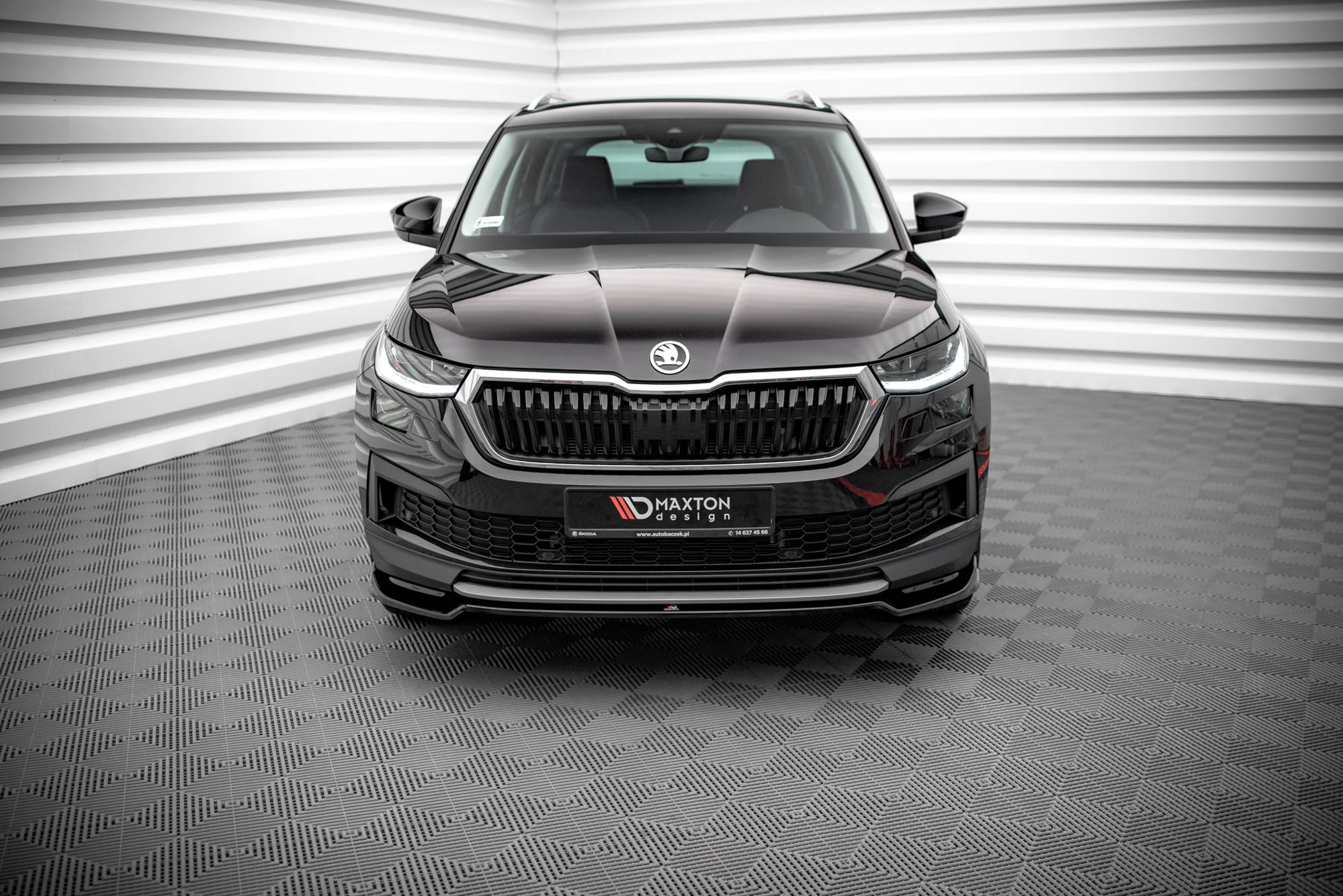 Maxton Design Street+ Spoilerlippe Front Ansatz V.2 passend für Skoda Kodiaq Mk1 Facelift schwarz Hochglanz