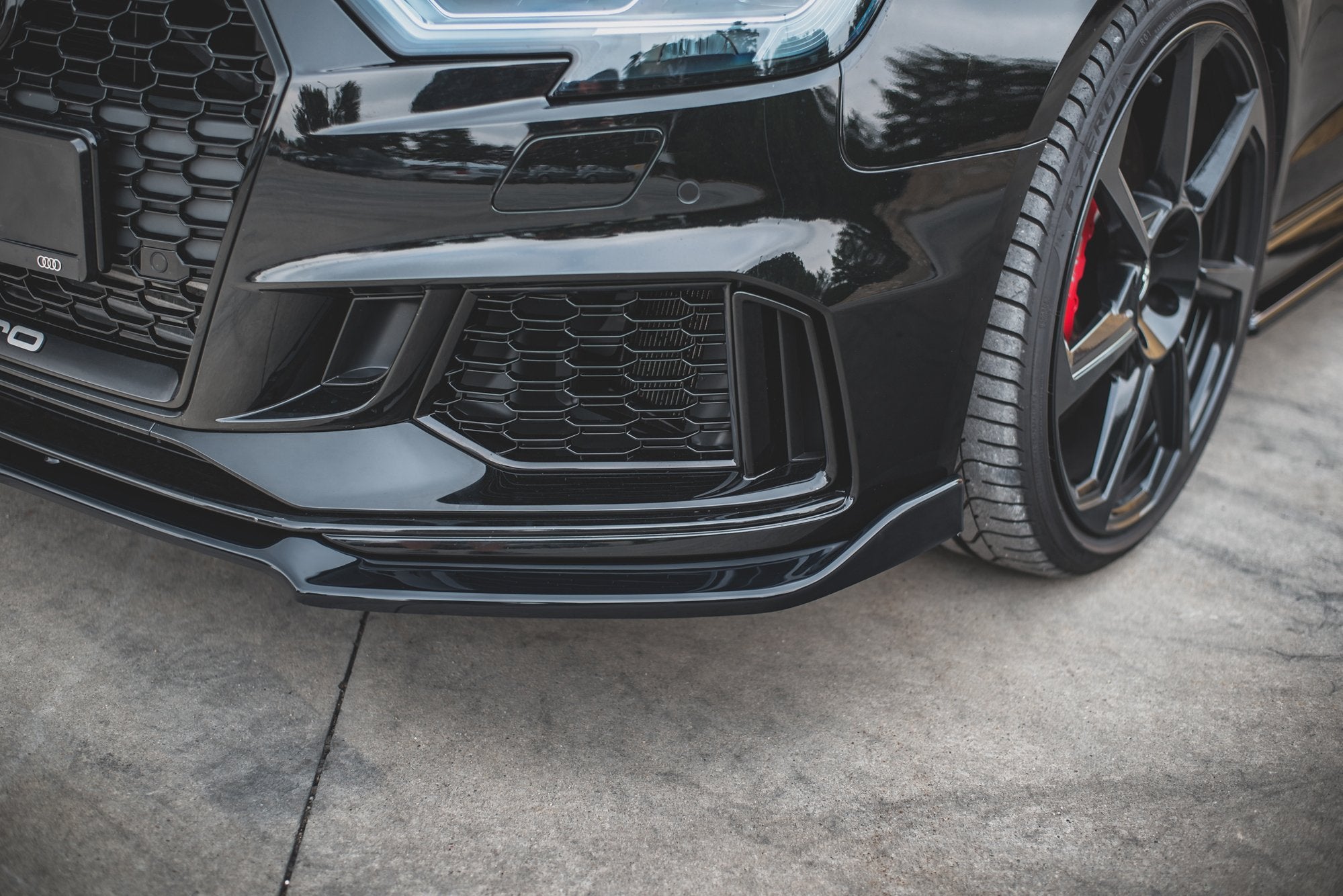 Maxton Design Street+ Spoilerlippe Front Ansatz V.3 passend für Audi RS3 8V FL Sportback schwarz Hochglanz