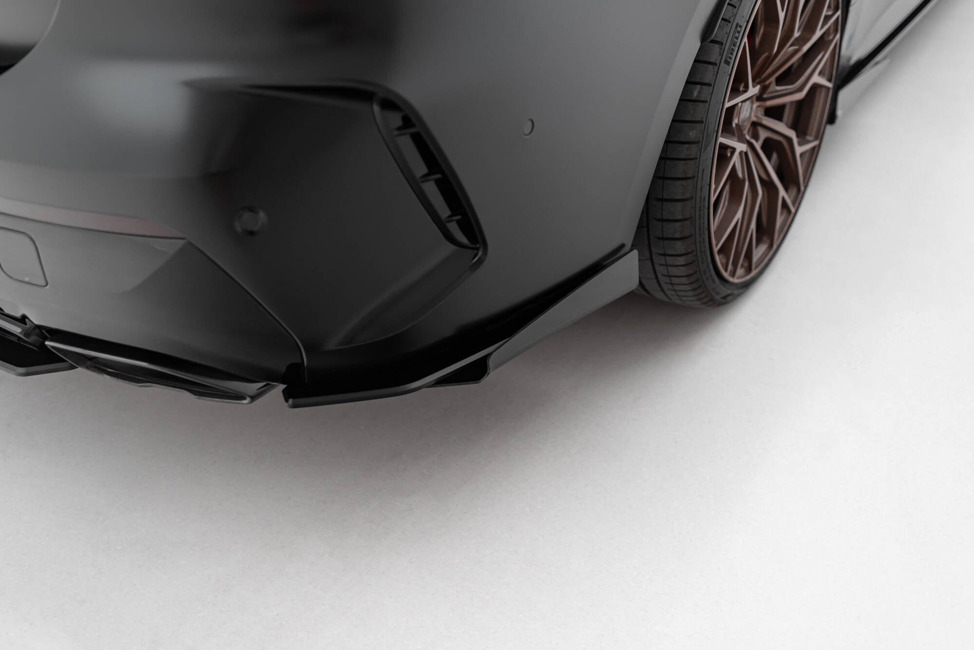 Maxton Design Street Pro Heck Ansatz Flaps Diffusor + Flaps passend für BMW M440i G22 / G23 / G22 Facelift / G23 Facelift schwarz Hochglanz