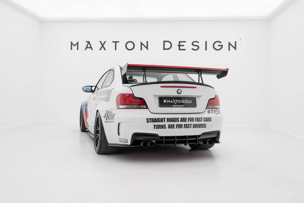 Maxton Design Carbon Spoiler With Upper Swan Mounting + LED BMW 1er M E82 für BMW M1 E82