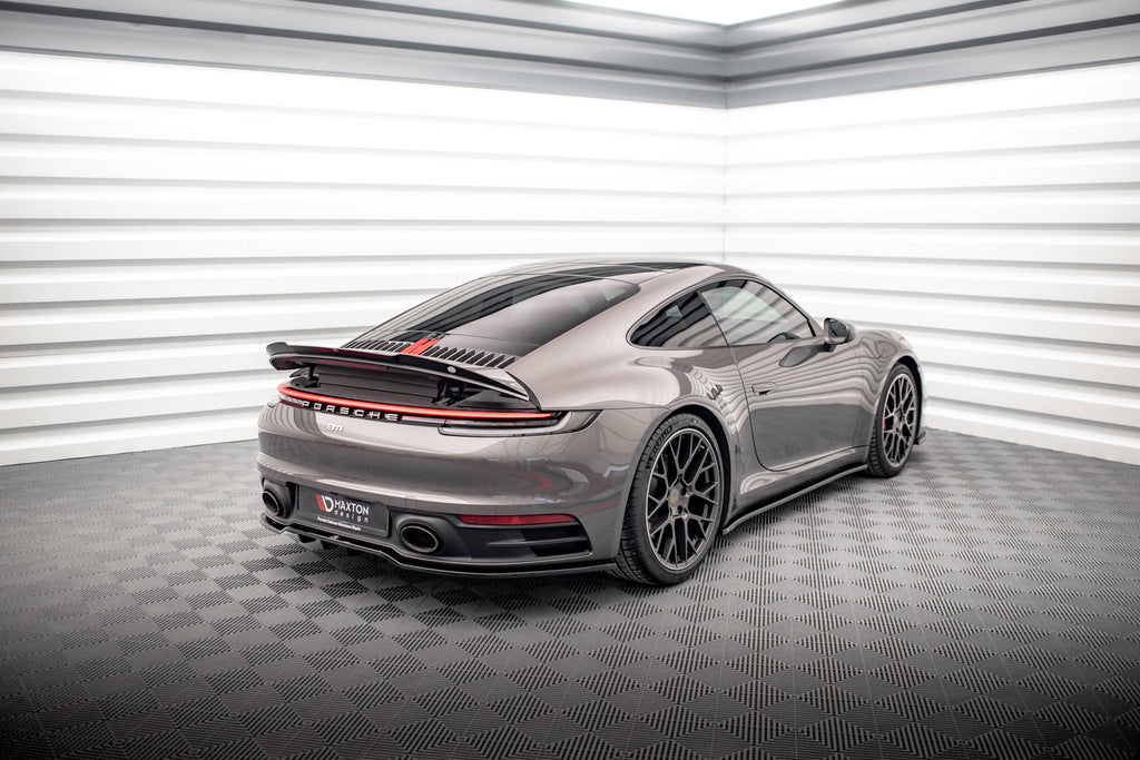 Maxton Design Spoiler CAP passend für Porsche 911 Carrera 4S 992 schwarz Hochglanz