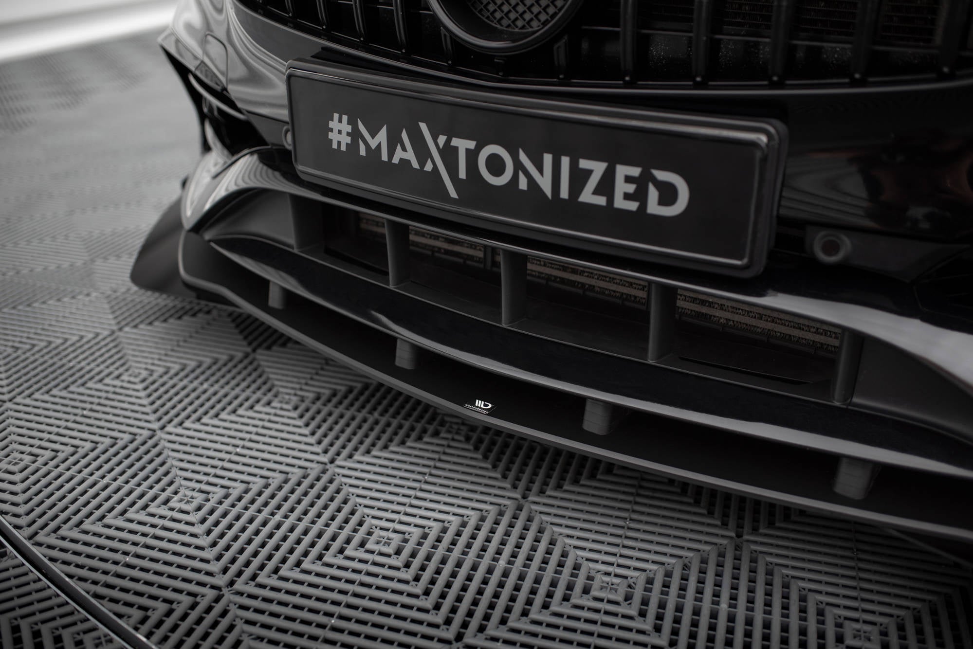 Maxton Design Street Pro Street+ Spoilerlippe Front Ansatz + Flaps passend für Mercedes-Benz A AMG-Line W176 Facelift schwarz Hochglanz