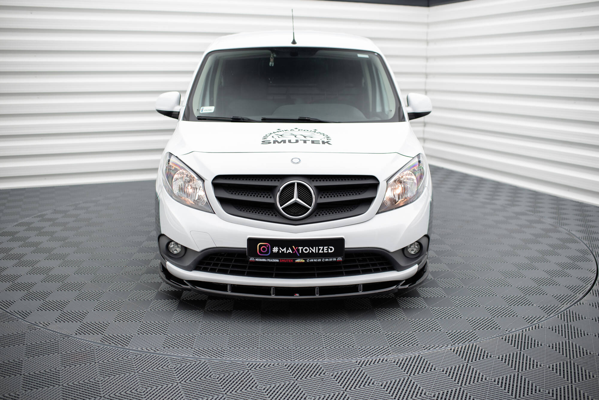 Maxton Design Street+ Spoilerlippe Front Ansatz passend für Mercedes-Benz Citan W415 schwarz Hochglanz