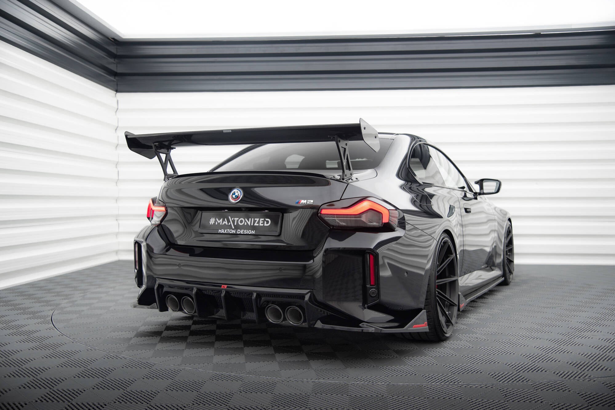 Maxton Design Carbon Fiber Spoiler With External Brackets Uprights BMW M2 G87 / M240i / 2 M-Paket / 2 Standard G42 für BMW 2er G42