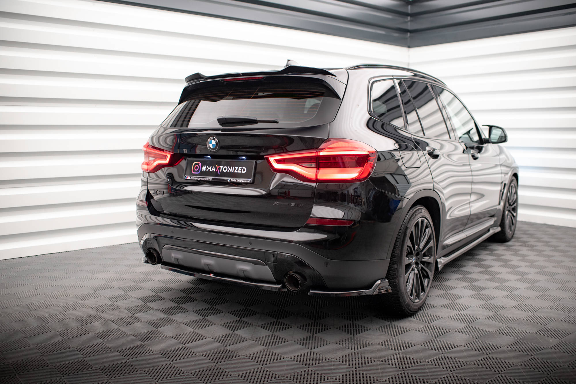 Maxton Design Heckansatz BMW X3 G01 schwarz Hochglanz für BMW X3 G01
