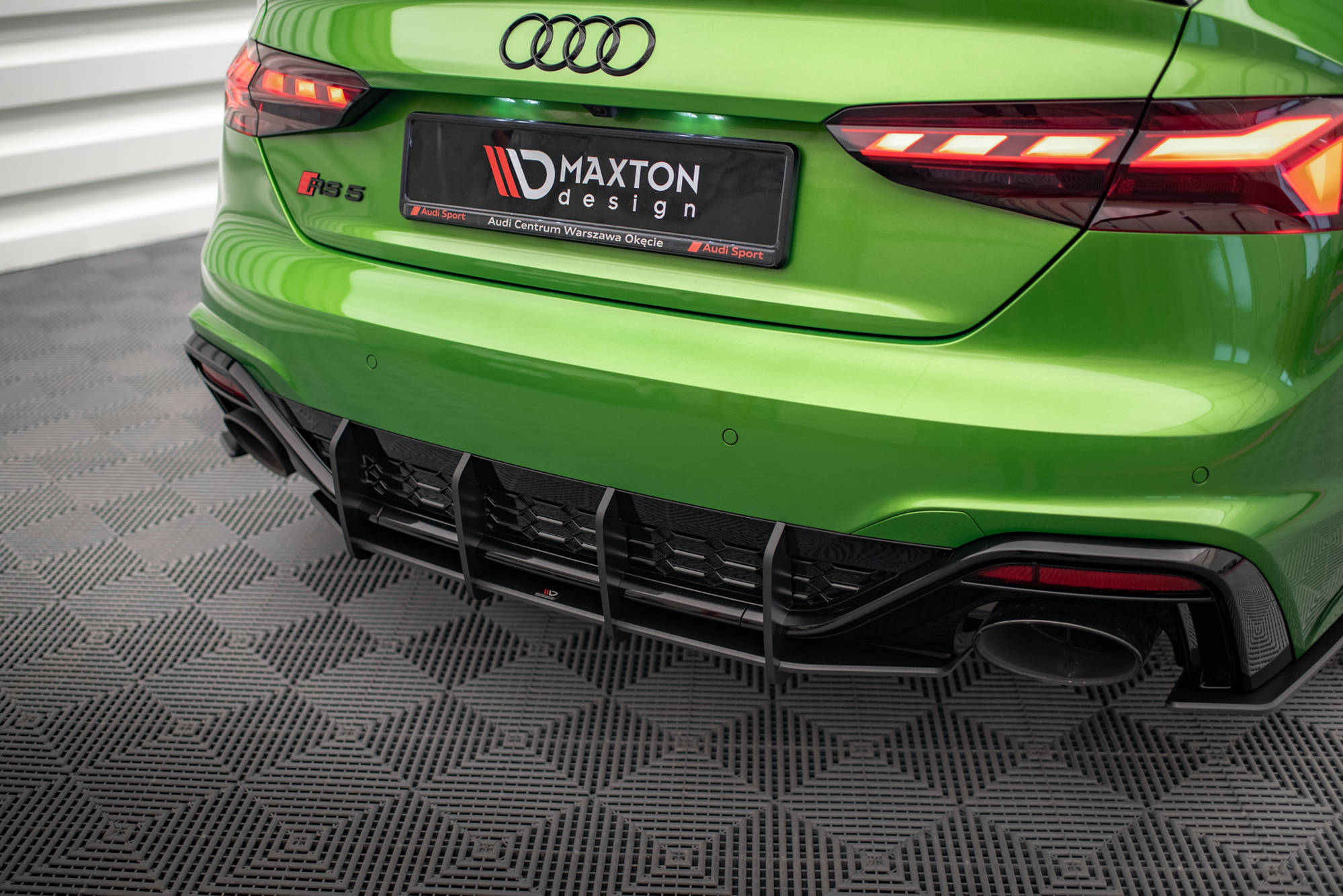 Maxton Design Street Pro Heckschürze passend für Audi RS5 F5 Facelift