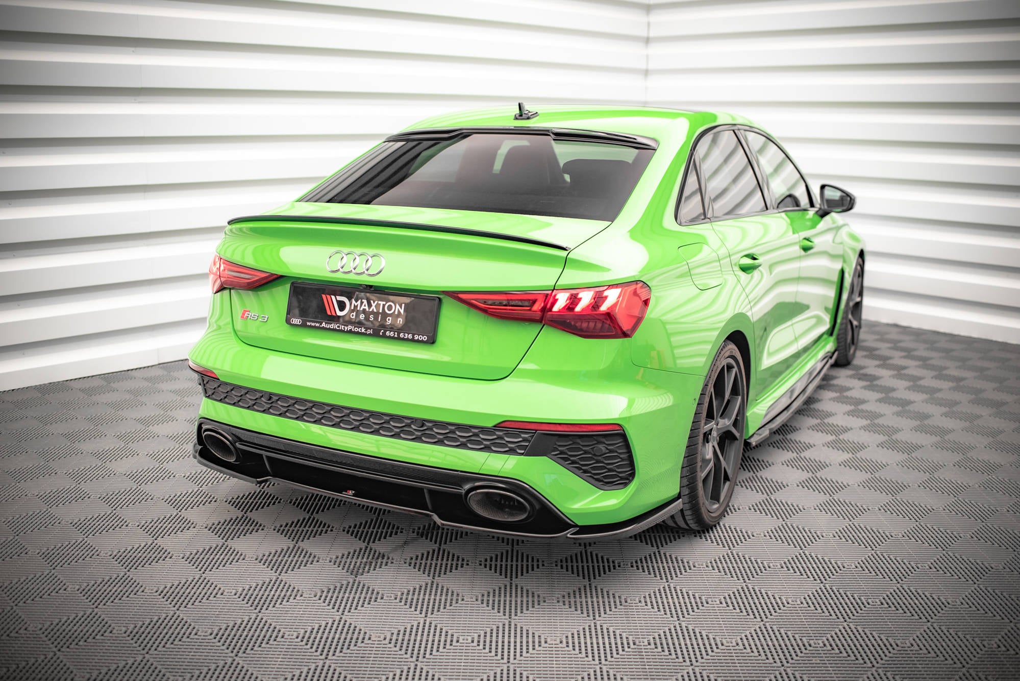 Maxton Design Heckscheiben Spoiler passend für Audi RS3 Limousine 8Y Facelift schwarz Hochglanz