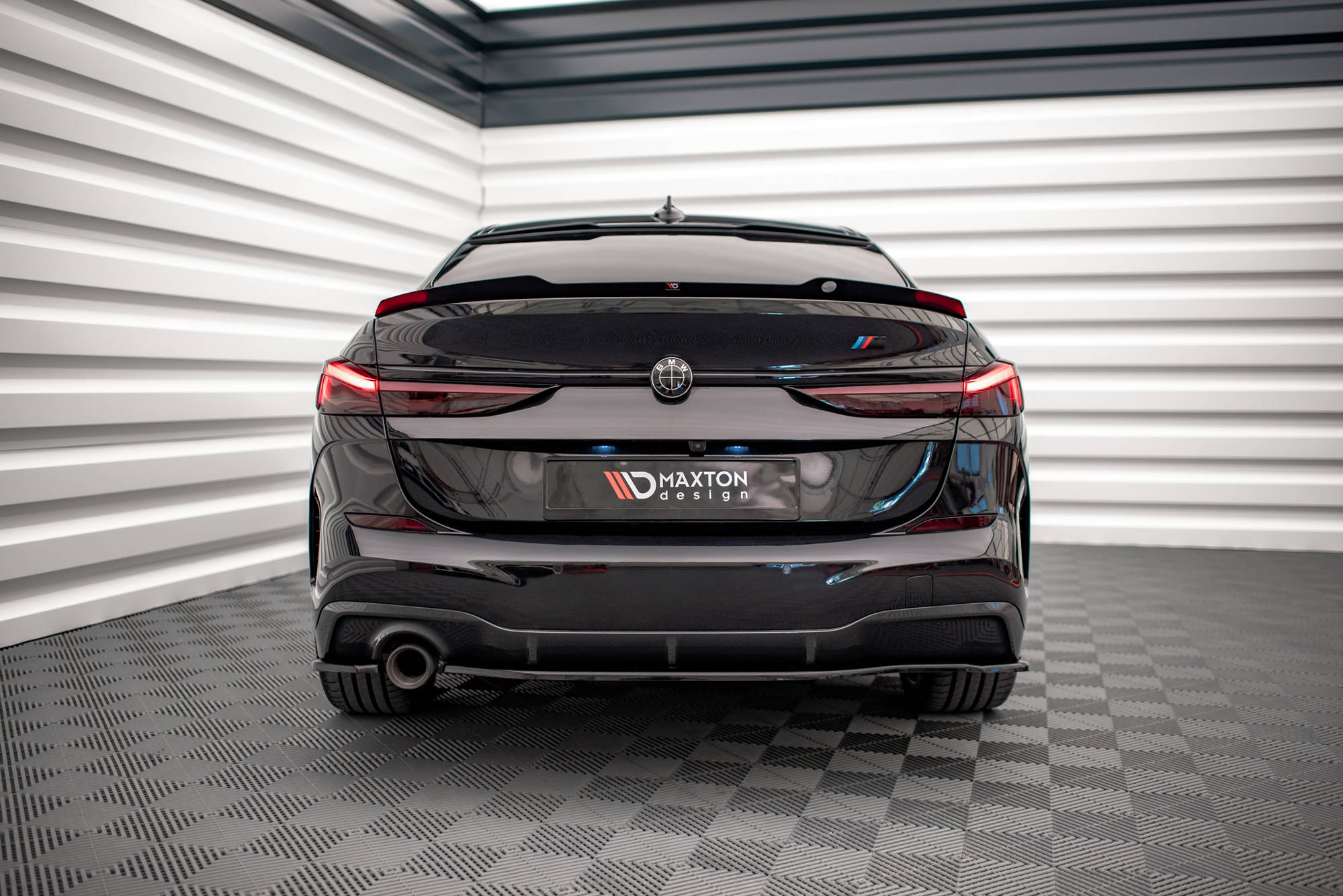Maxton Design Spoiler CAP passend für BMW 2 Gran Coupe M-Paket F44 schwarz Hochglanz