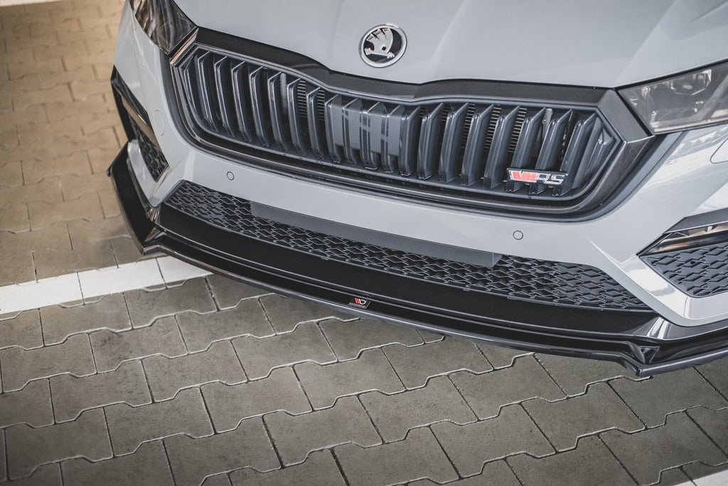 Maxton Design Street+ Spoilerlippe Front Ansatz V.2 + Flaps passend für Skoda Octavia RS Mk4