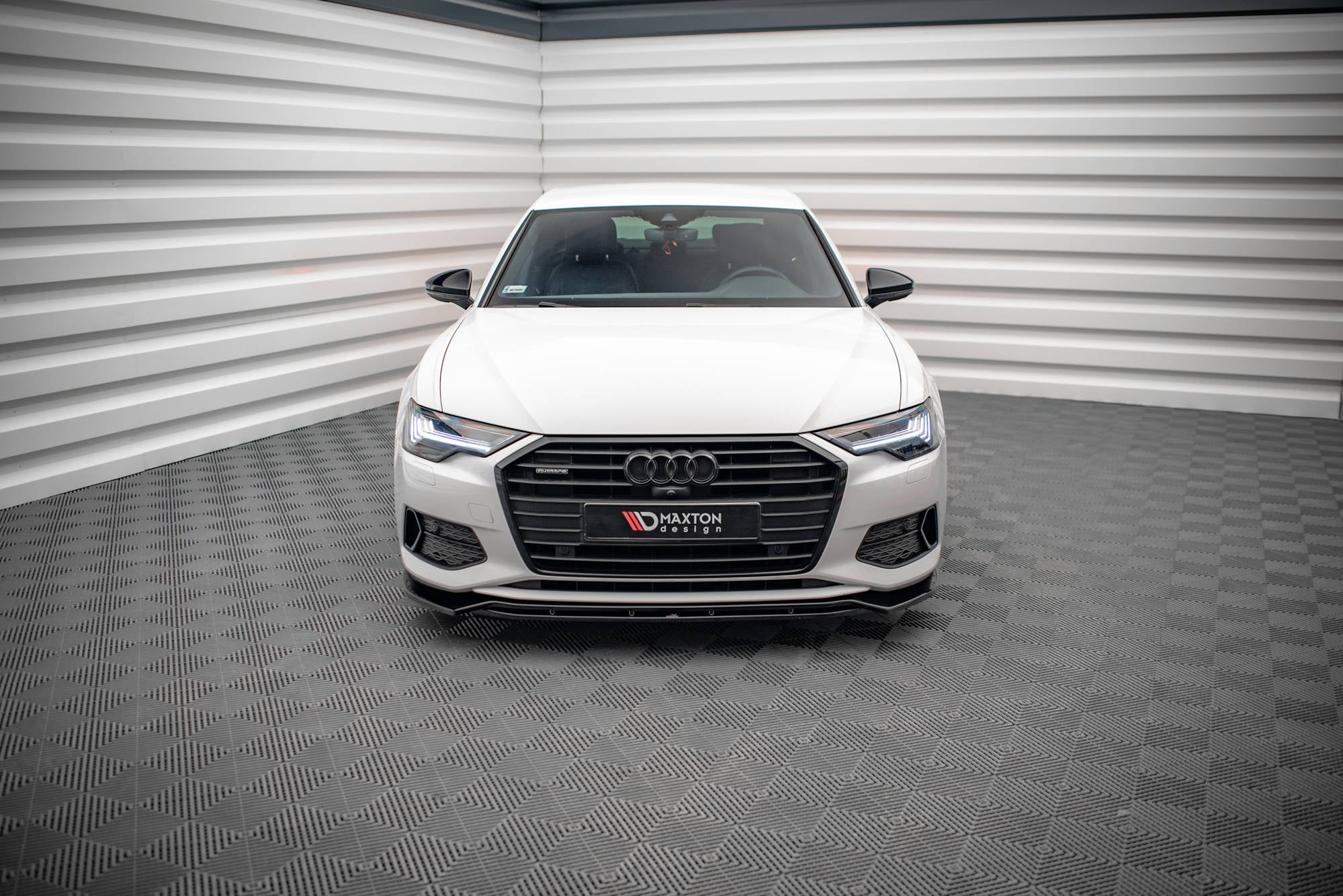 Maxton Design Street+ Spoilerlippe Front Ansatz V.3 passend für Audi A6 C8 schwarz Hochglanz
