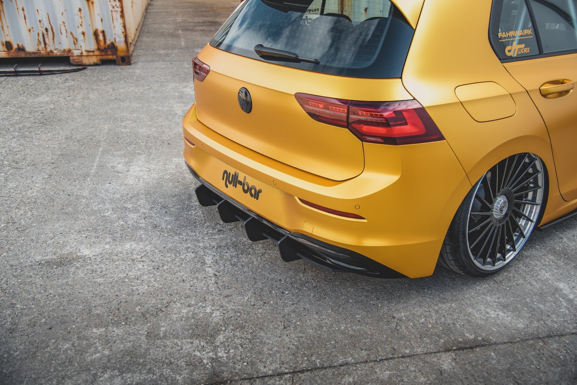 Maxton Design Robuste Racing Heckschürze V.2 passend für VW Golf Hatchback Mk8 / Mk8 Facelift