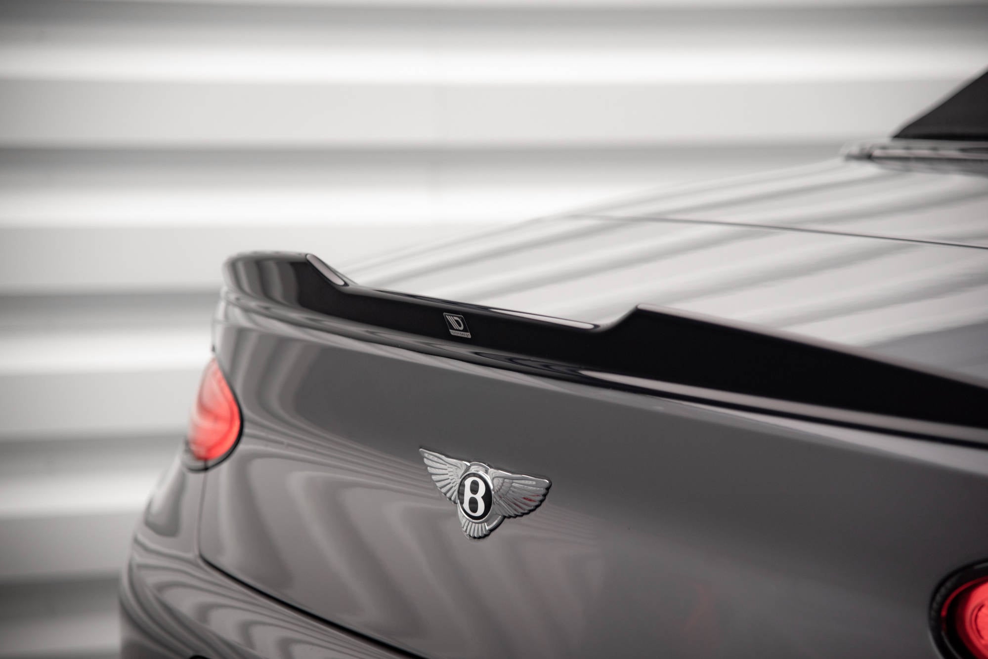 Maxton Design 3D Spoiler CAP passend für Bentley Continental Convertible GT Mk3 schwarz Hochglanz