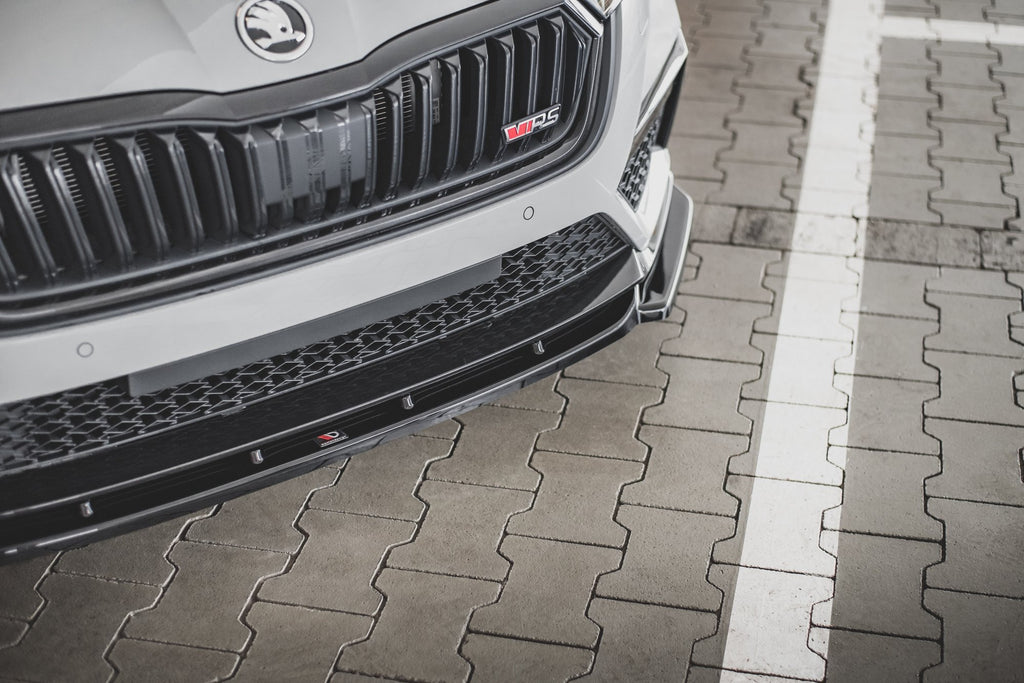 Maxton Design Street+ Spoilerlippe Front Ansatz V.3 passend für Skoda Octavia RS Mk4 schwarz Hochglanz