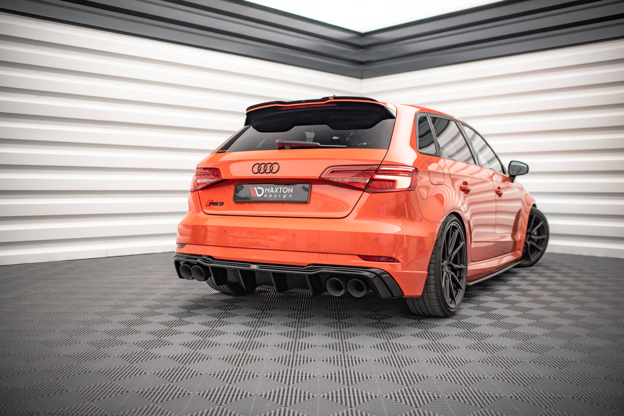 Maxton Design Diffusor Heck Ansatz für + Milltek Sport Auspuffverlängerung Audi RS3 Sportback 8V Facelift