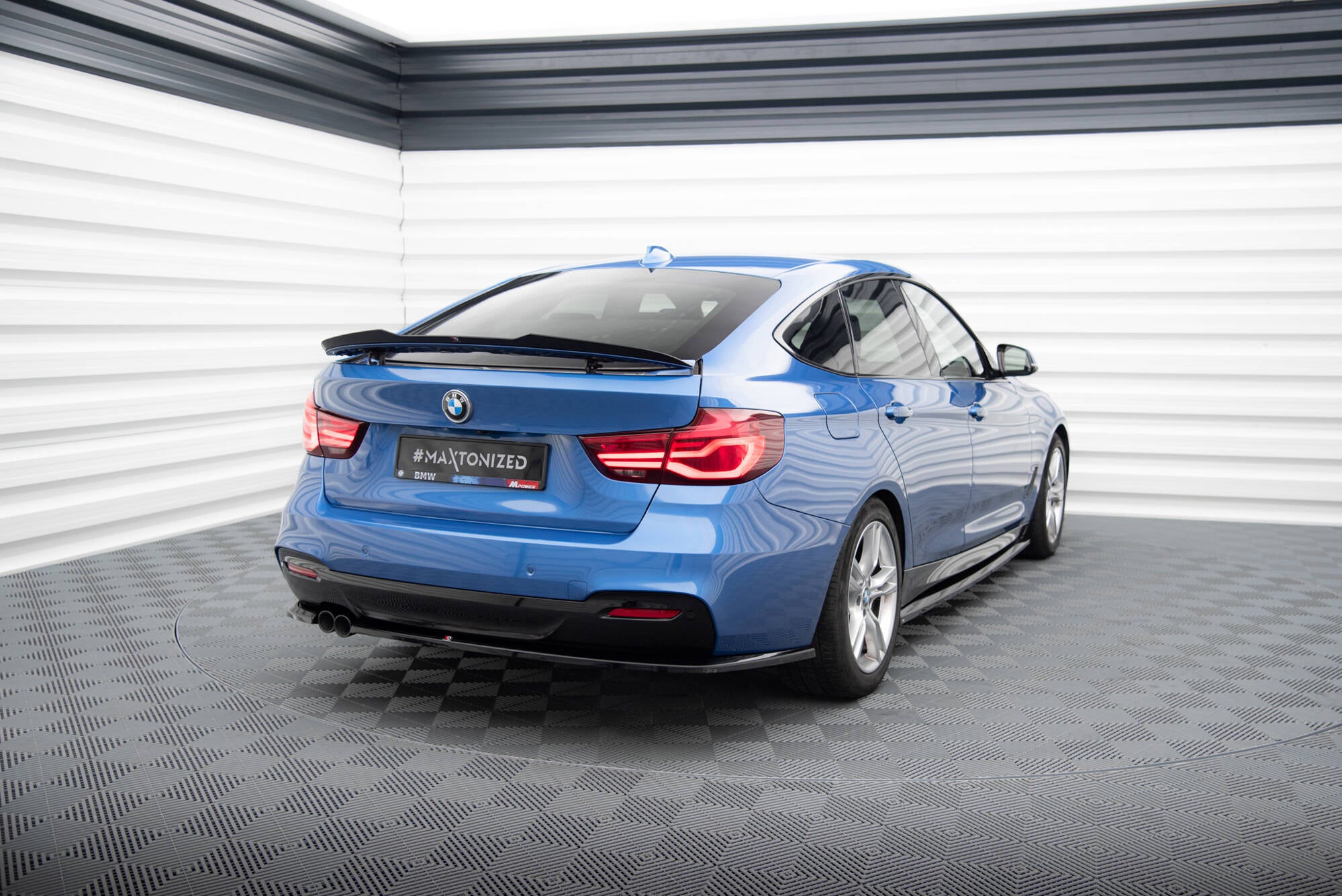 Maxton Design Heck Ansatz Flaps Diffusor V.1 passend für BMW 3er GT M-Paket F34 schwarz Hochglanz