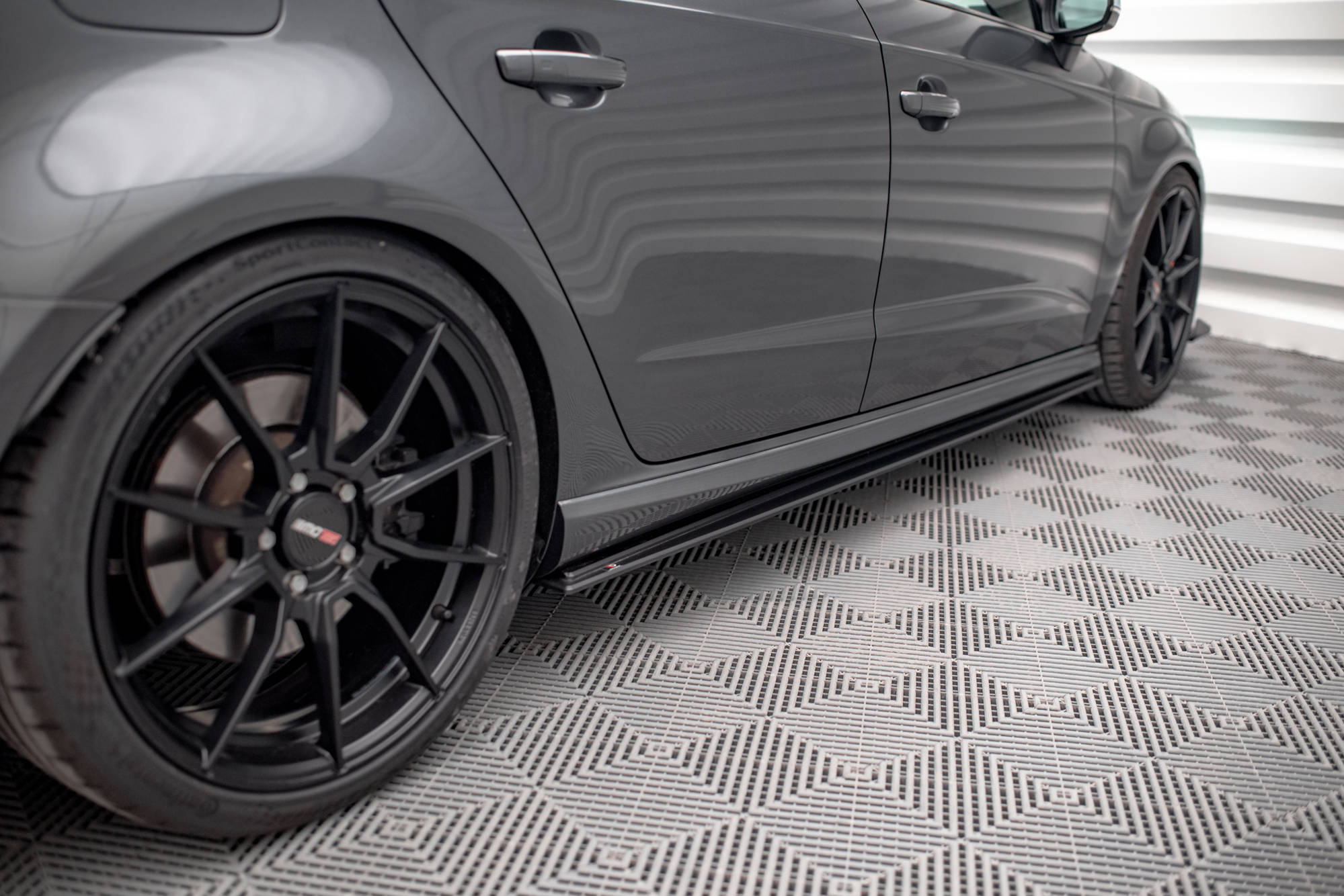 Maxton Design Street Pro Street+ Seitenschweller Leisten passend für Audi S3 / A3 S-Line Sportback 8V Facelift