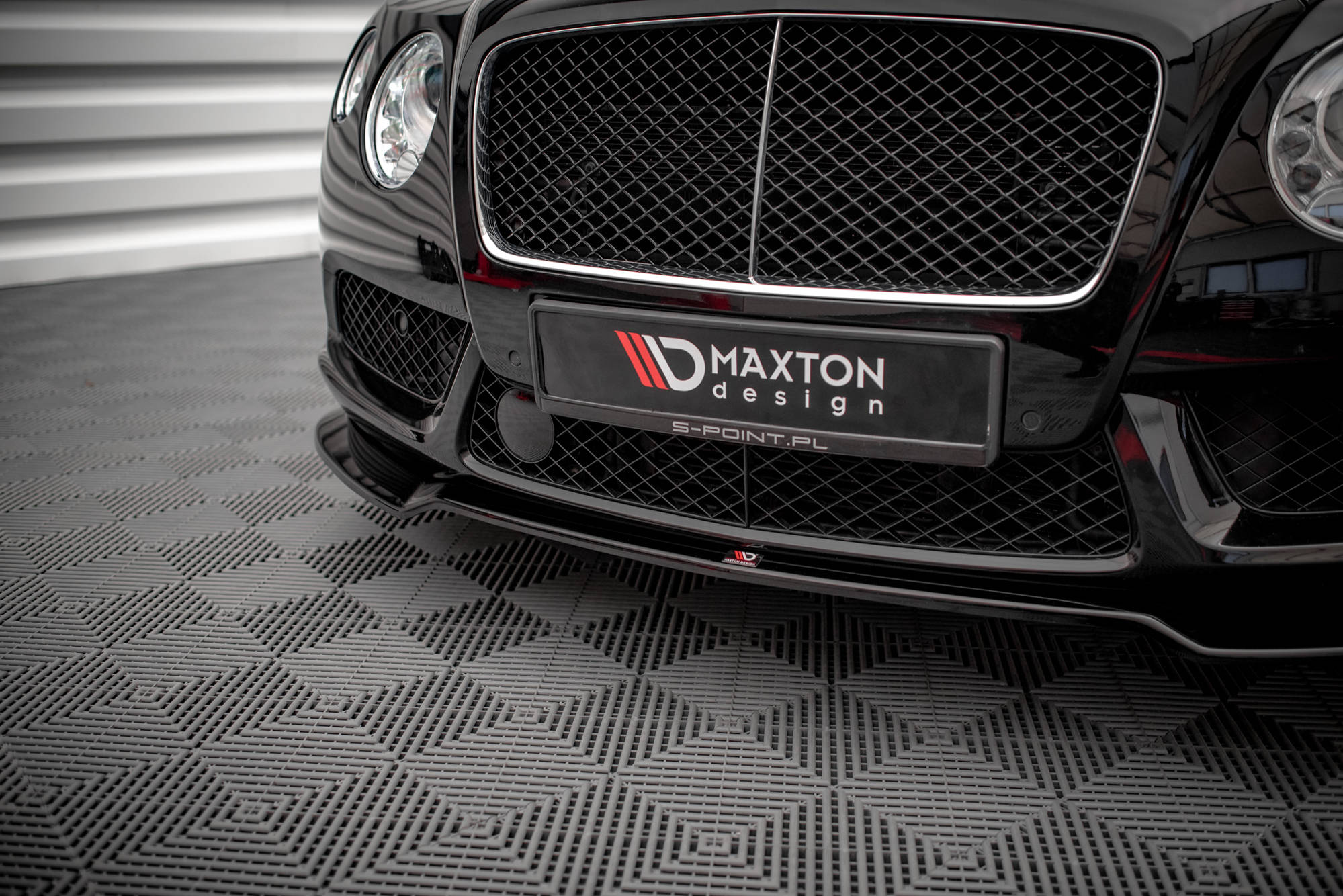 Maxton Design Street+ Spoilerlippe Front Ansatz V.1 passend für Bentley Continental GT V8 S Mk2 schwarz Hochglanz
