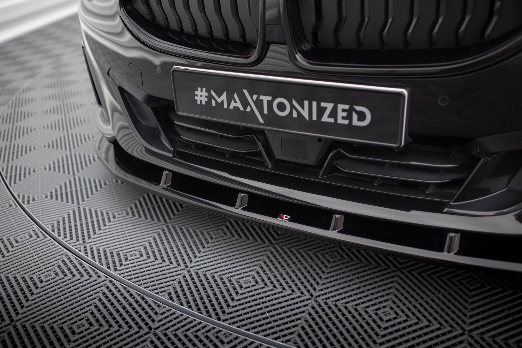 Maxton Design Street+ Spoilerlippe Front Ansatz V.1 passend für BMW 2 Coupe G42 schwarz Hochglanz