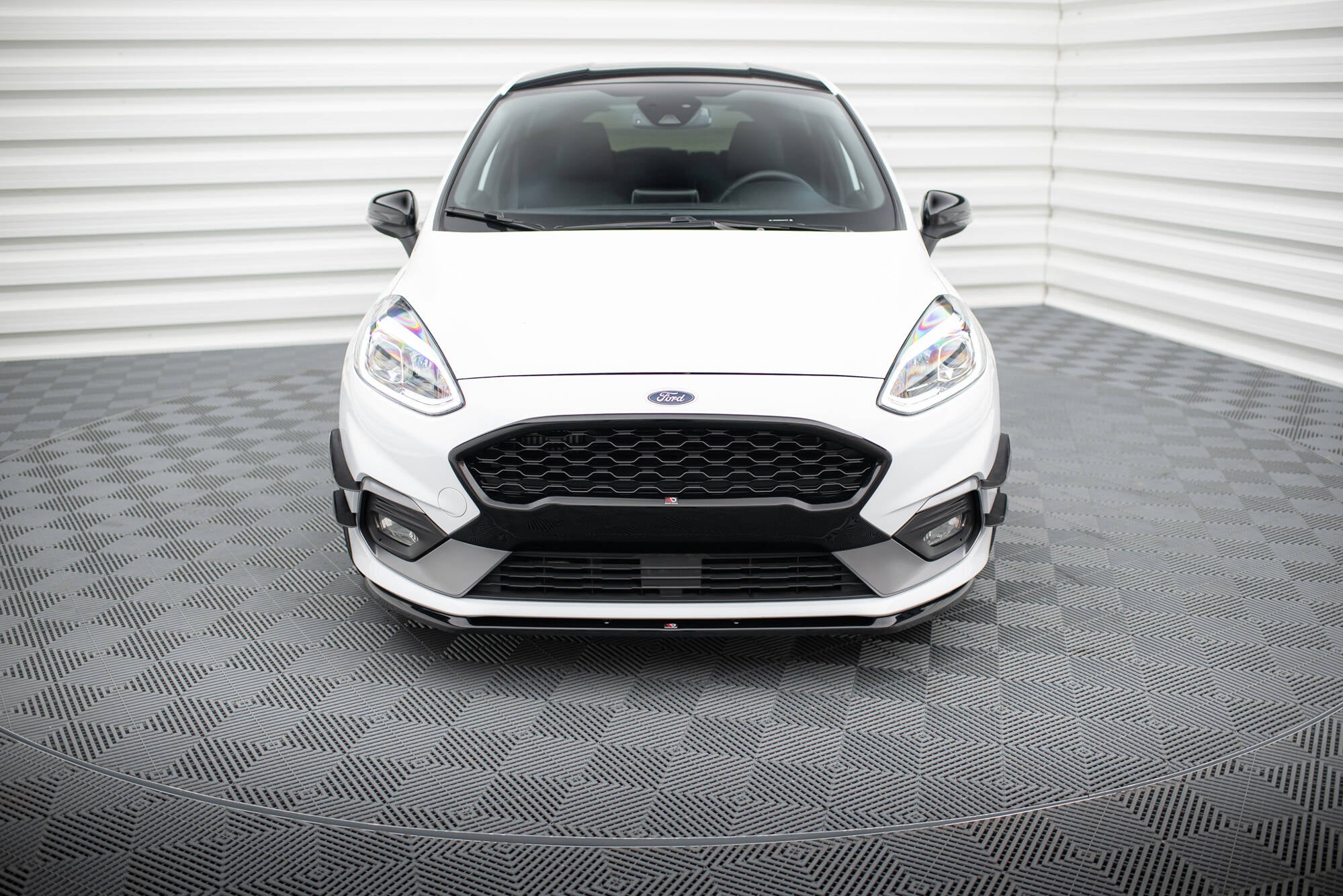 Maxton Design Street+ Spoilerlippe Front Ansatz V.3 passend für Ford Fiesta Mk8 ST / ST-Line schwarz Hochglanz