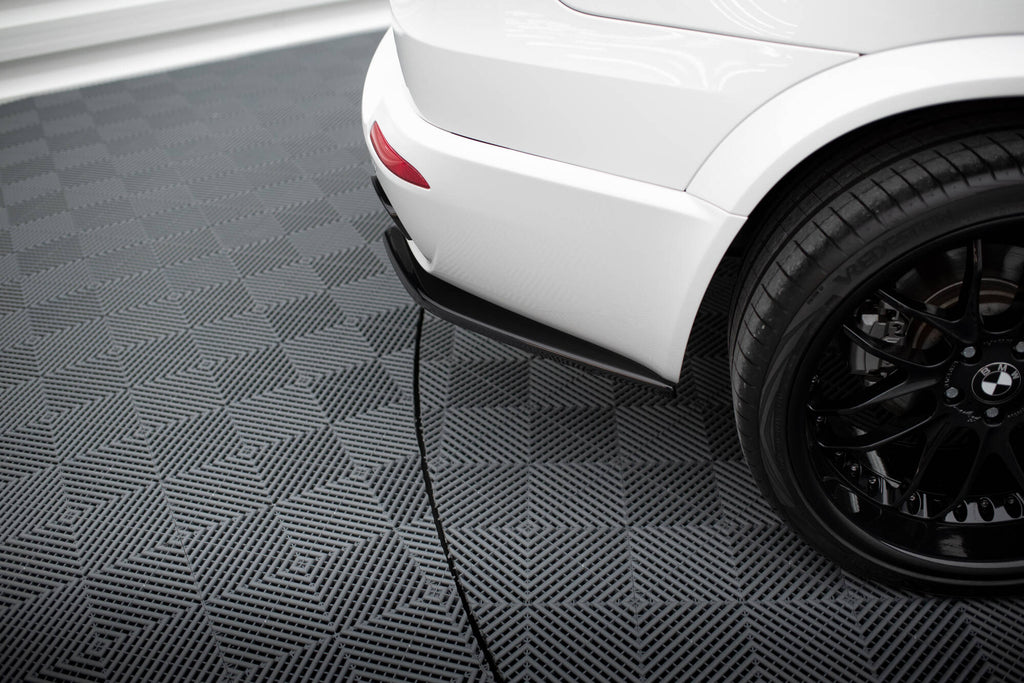 Maxton Design Heck Ansatz Flaps Diffusor passend für BMW X5 E70 Facelift M Paket schwarz Hochglanz