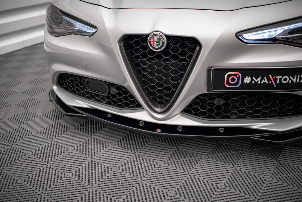Maxton Design Street+ Spoilerlippe Front Ansatz V.2 passend für Alfa Romeo Giulia Sport schwarz Hochglanz