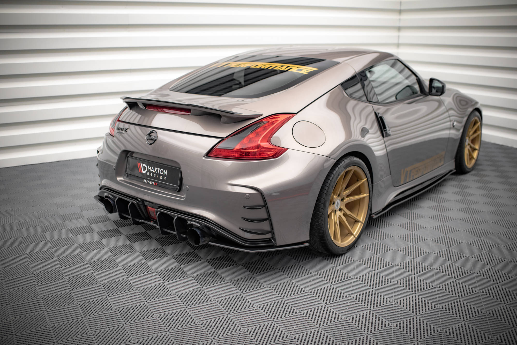 Maxton Design Street Pro Heck Ansatz Flaps Diffusor passend für Nissan 370Z Nismo Facelift