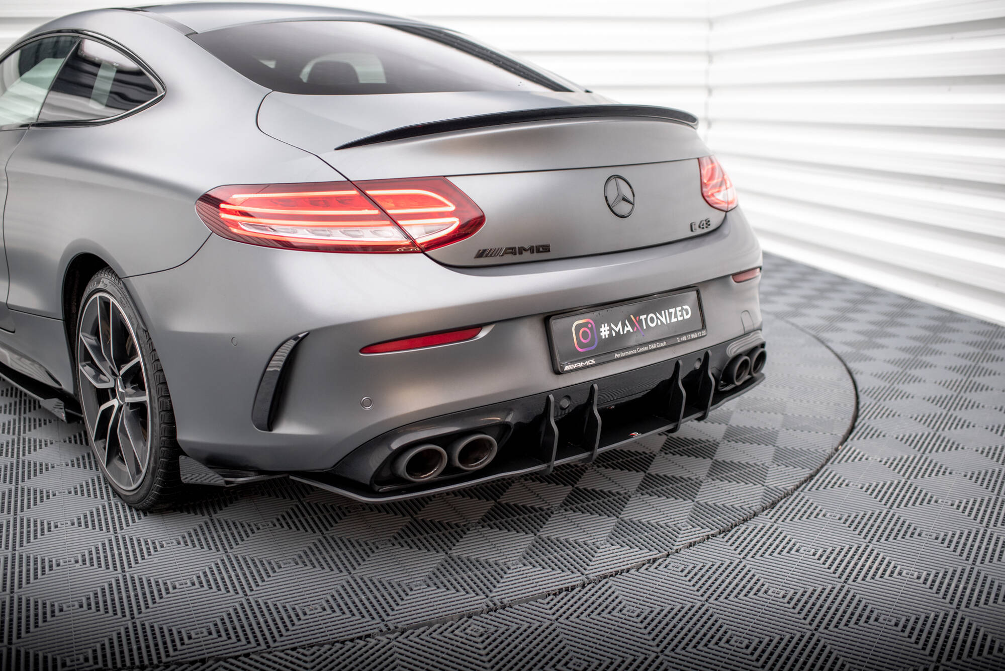 Maxton Design Street Pro Heckschürze passend für Mercedes-AMG C43 Coupe / Cabrio C205 Facelift / A205 Facelift