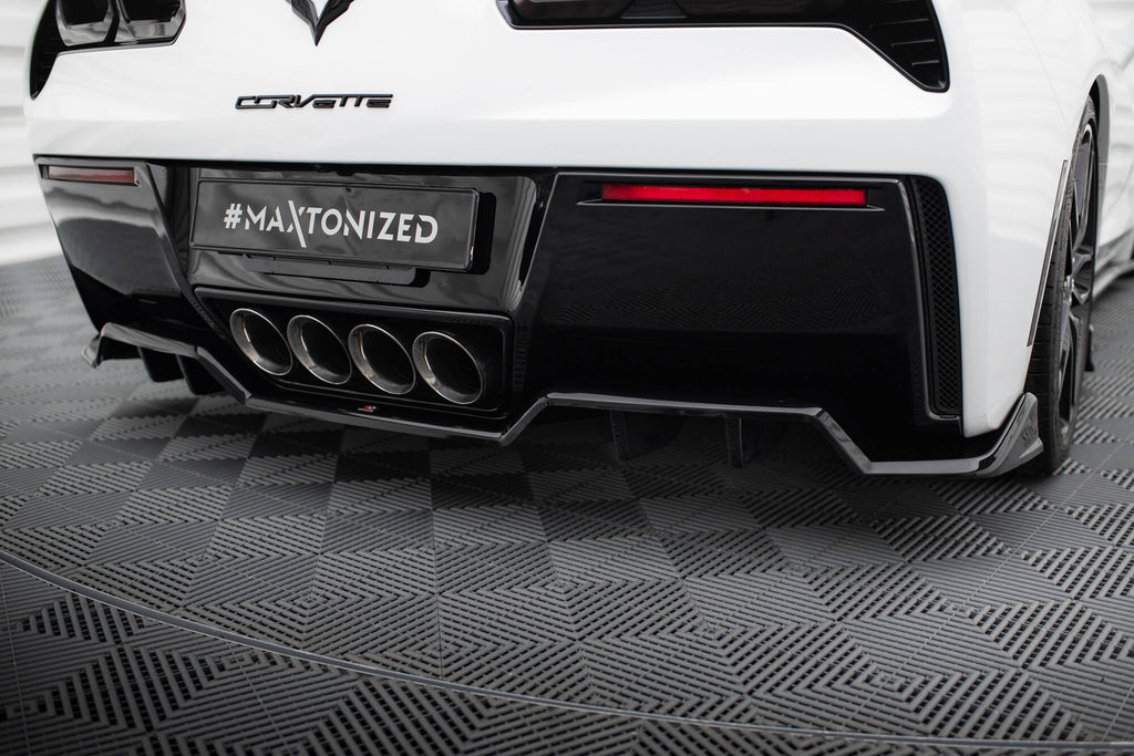 Maxton Design Mittlerer Diffusor Heck Ansatz DTM Look passend für Chevrolet Corvette C7 schwarz Hochglanz
