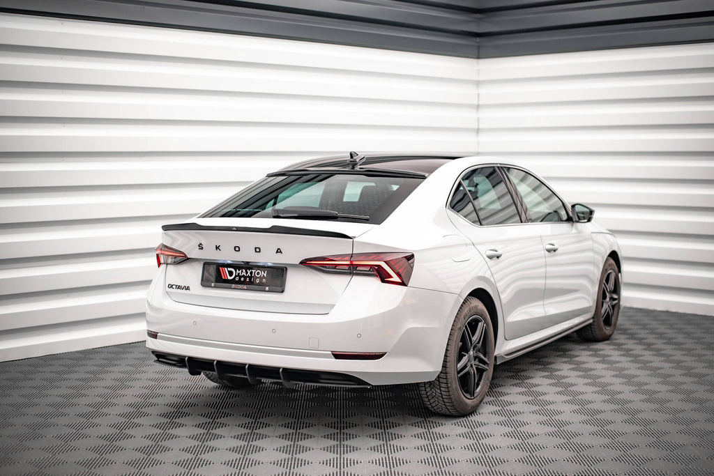 Maxton Design Street Pro Heckschürze passend für Skoda Octavia Mk4