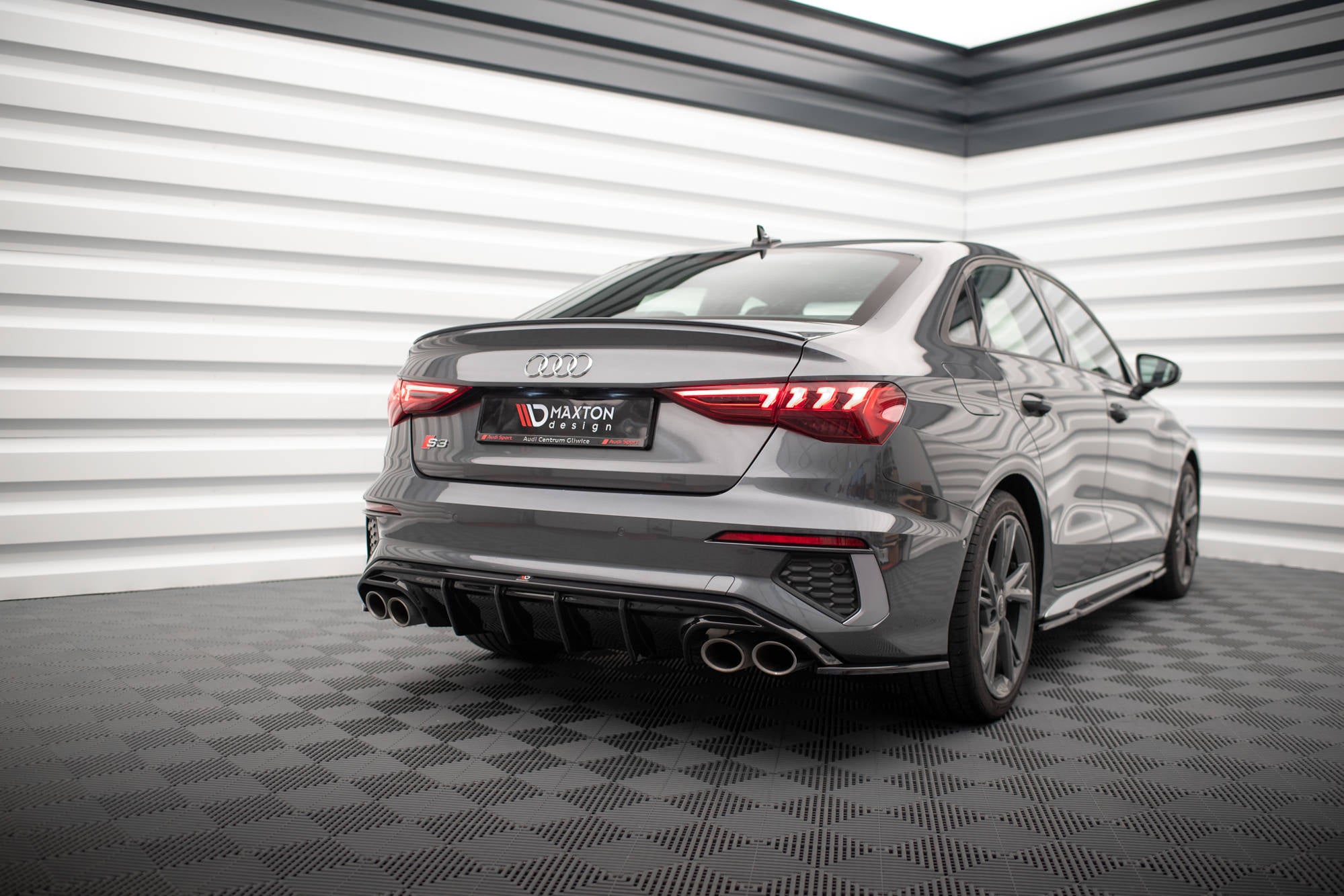 Maxton Design Diffusor Heck Ansatz passend für Audi S3 Limousine 8Y schwarz Hochglanz