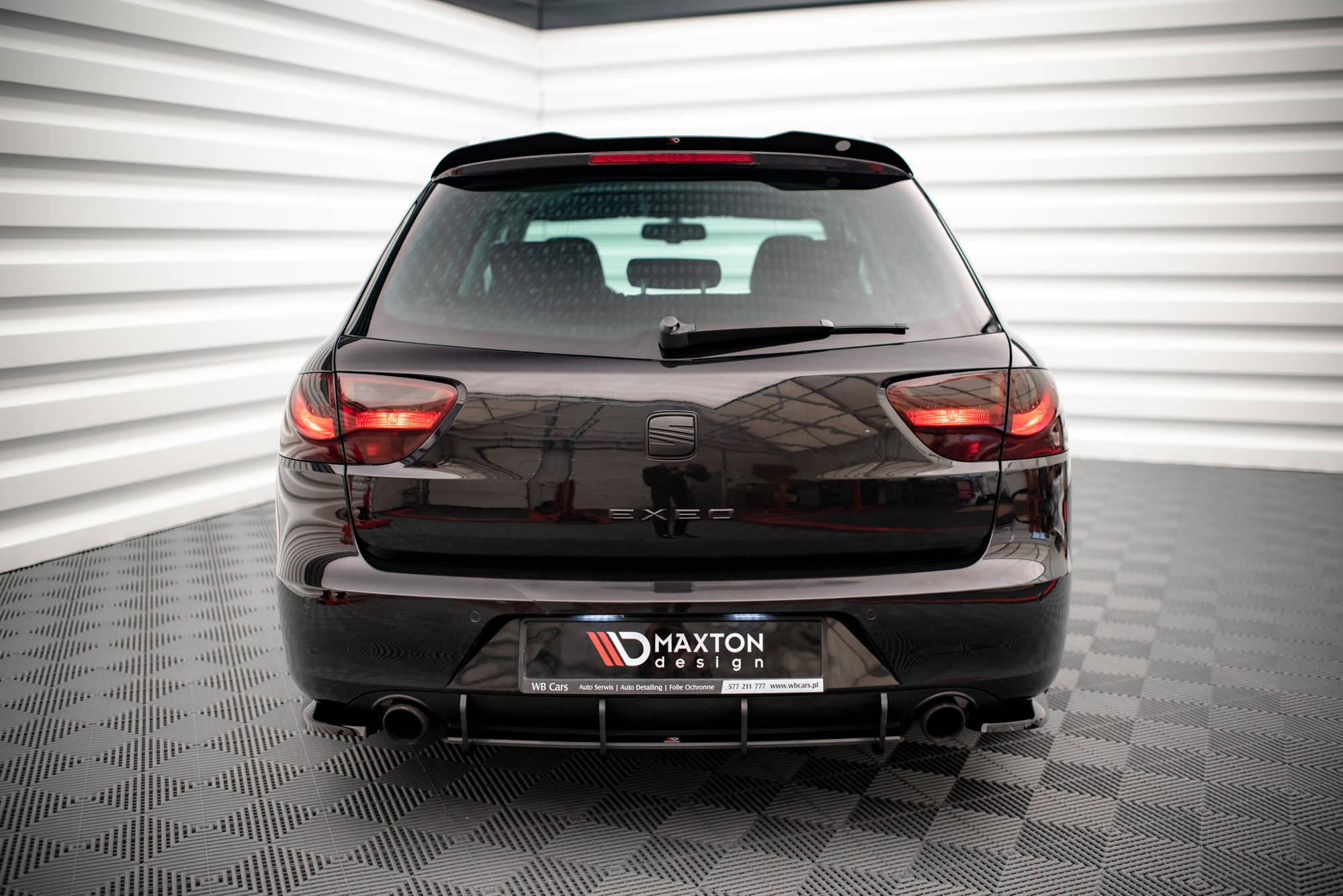 Maxton Design Street Pro Heckschürze passend für Seat Exeo