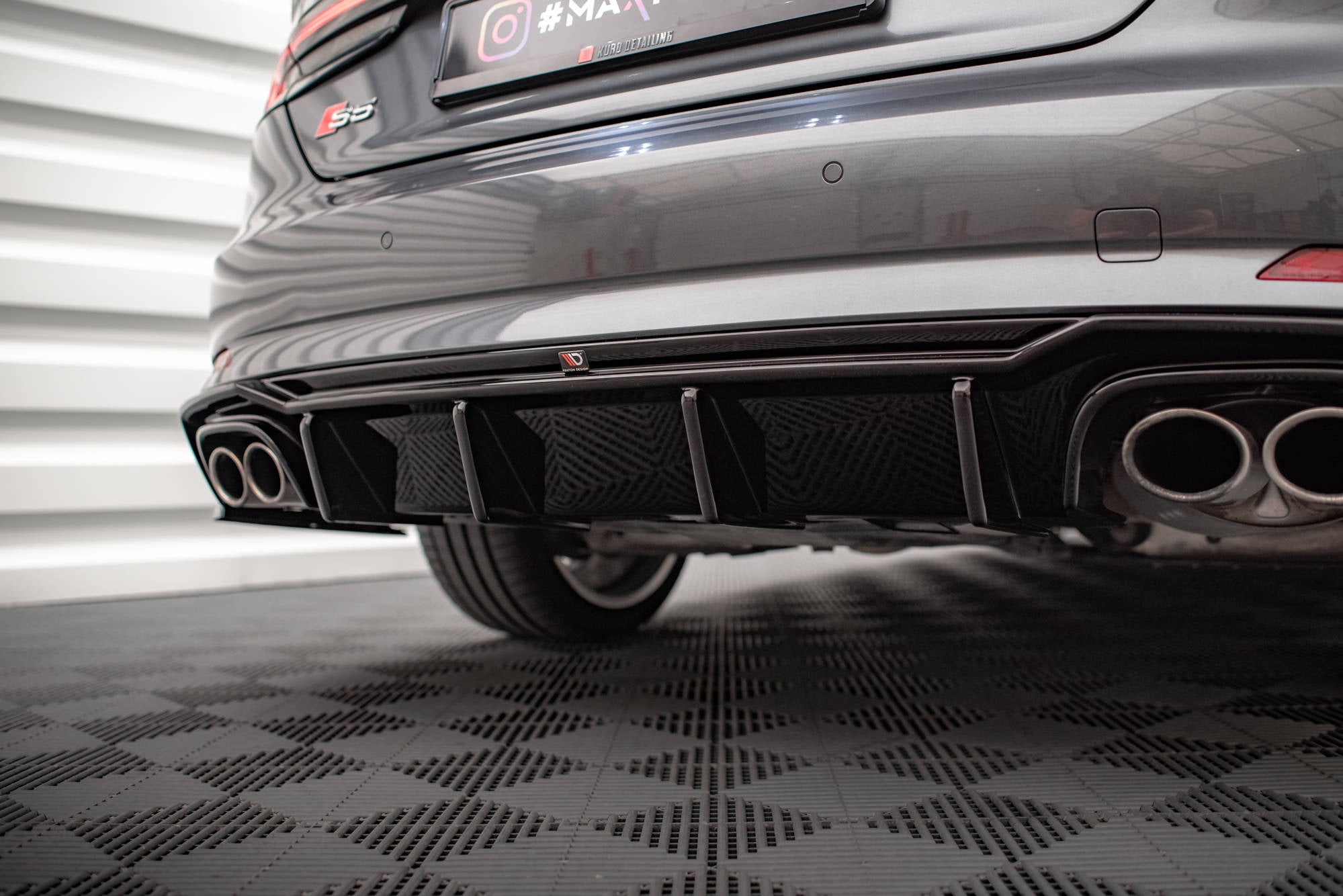 Maxton Design Diffusor Heck Ansatz passend für Audi S5 F5 Coupe / Sportback schwarz Hochglanz