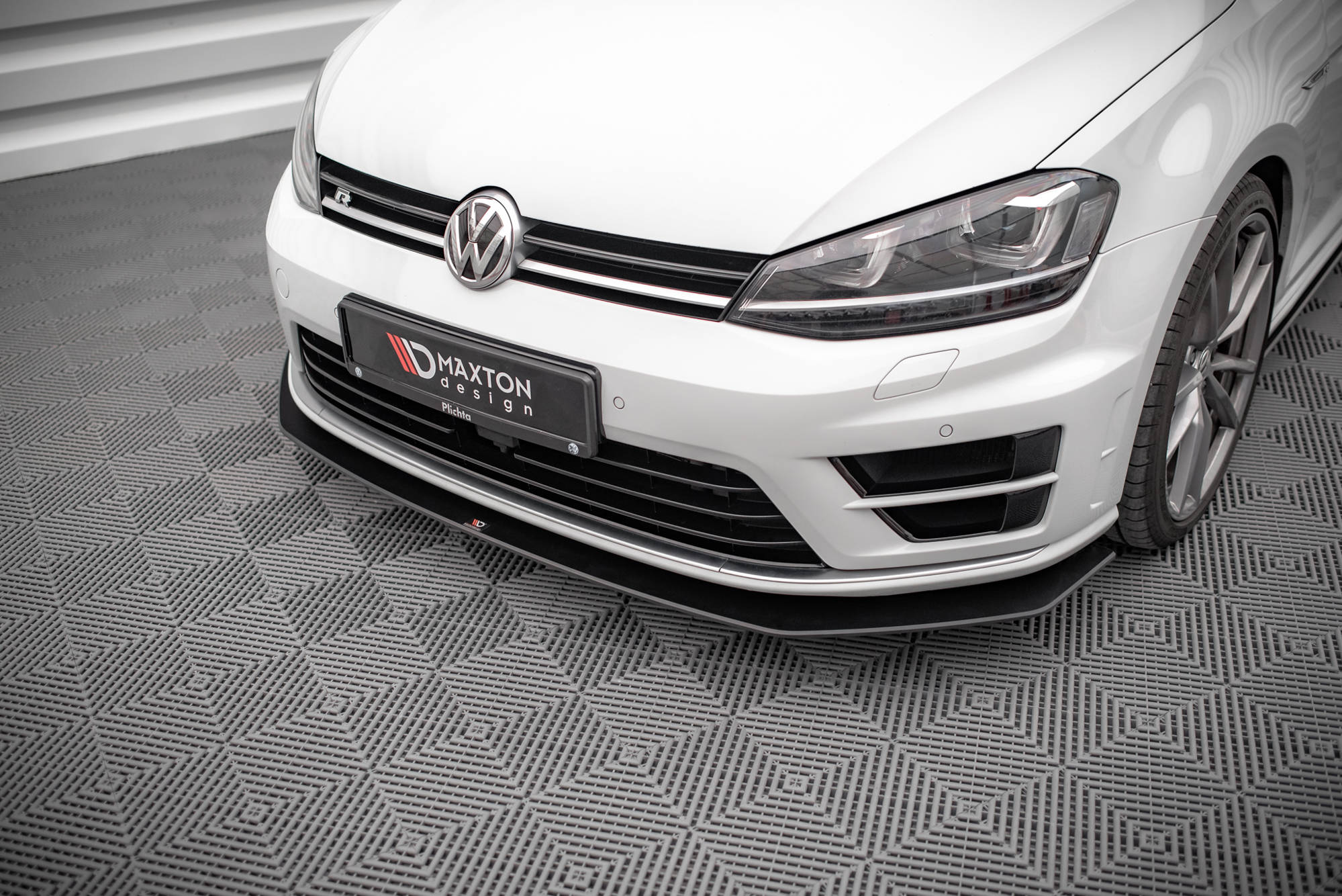 Maxton Design Street Pro Street+ Spoilerlippe Front Ansatz V.2 passend für VW Golf R Mk7