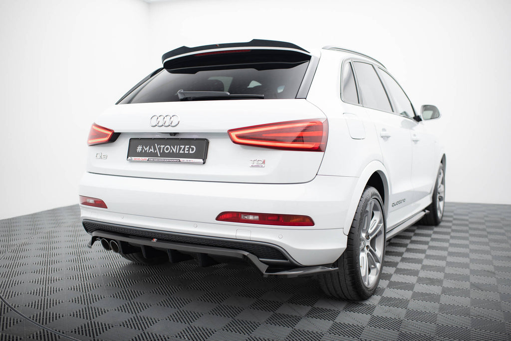Maxton Design Street+ Mittlerer Diffusor RACE passend für Audi Q3 S-line 8U schwarz Hochglanz