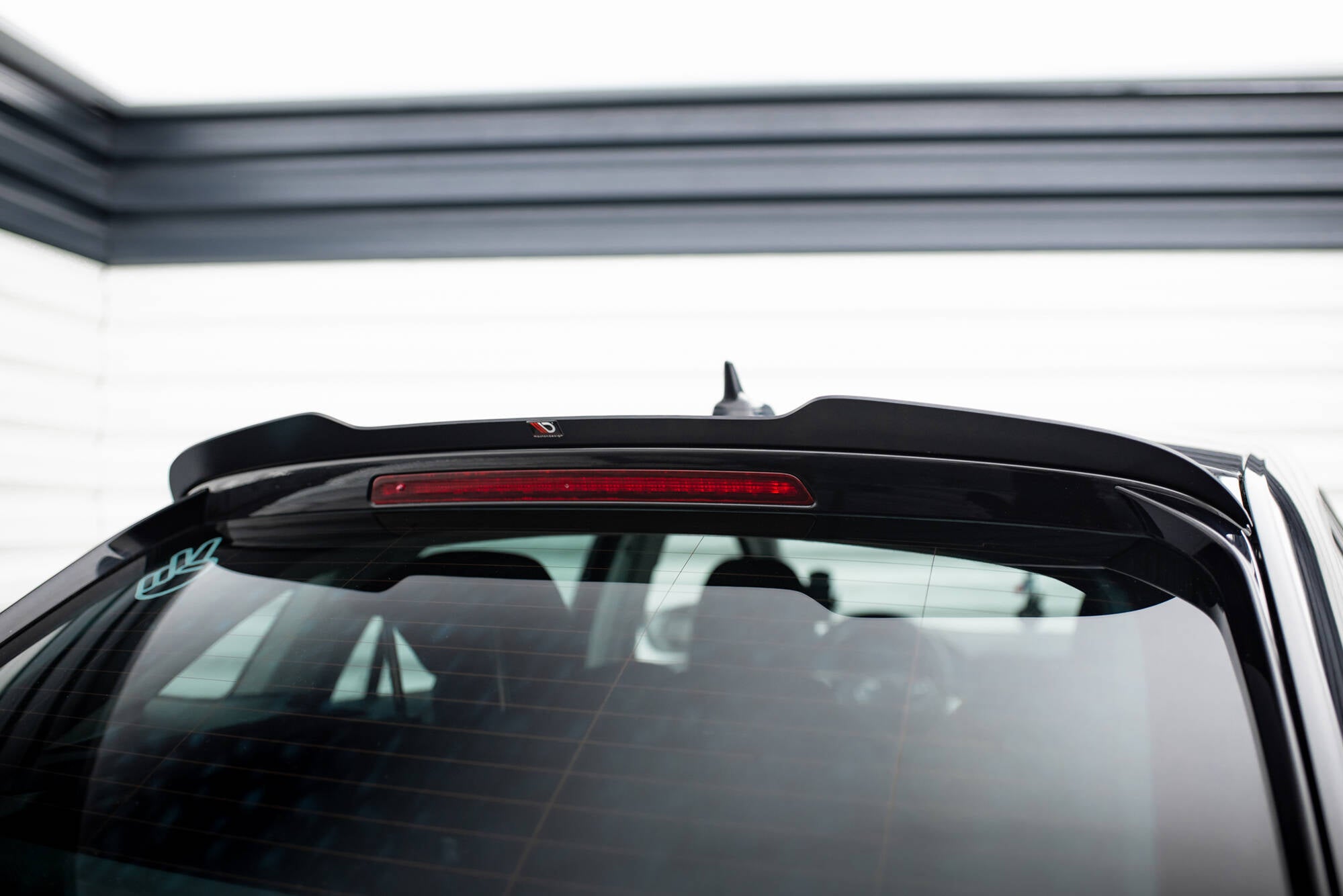 Maxton Design Spoiler CAP passend für Skoda Scala schwarz Hochglanz