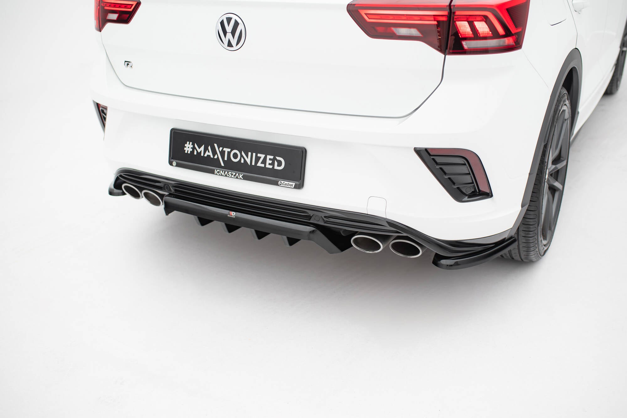 Maxton Design Mittlerer Diffusor Heck Ansatz DTM Look passend für VW T-Roc R Mk1 schwarz Hochglanz