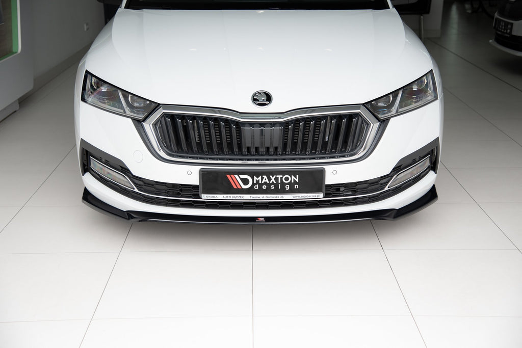 Maxton Design Street+ Spoilerlippe Front Ansatz V.2 passend für Skoda Octavia Mk4 schwarz Hochglanz