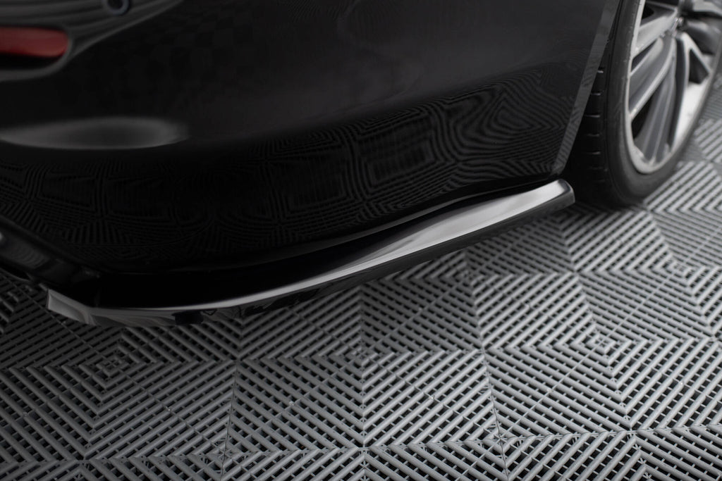 Maxton Design Heck Ansatz Flaps Diffusor V.2 passend für Infiniti Q50 S Mk1 schwarz Hochglanz