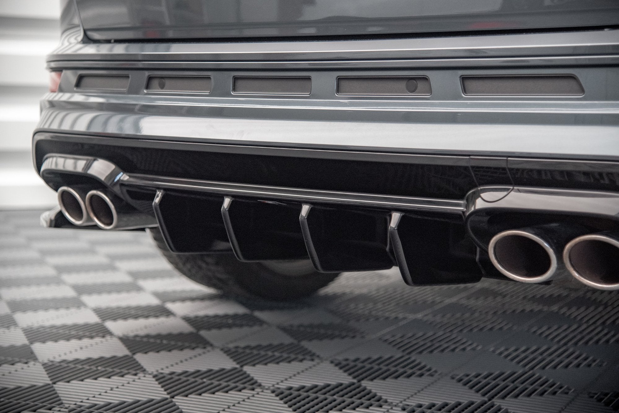 Maxton Design Diffusor Heck Ansatz passend für Cupra Ateca Mk1 / Mk1 Facelift schwarz Hochglanz