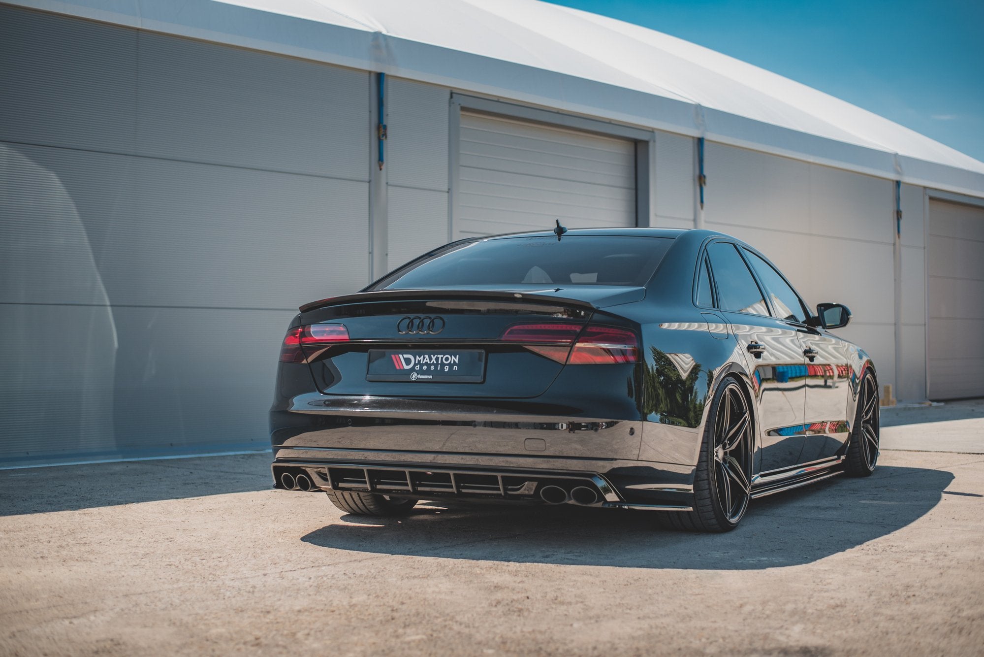 Maxton Design Diffusor Heck Ansatz passend für Audi S8 D4 Facelift schwarz Hochglanz