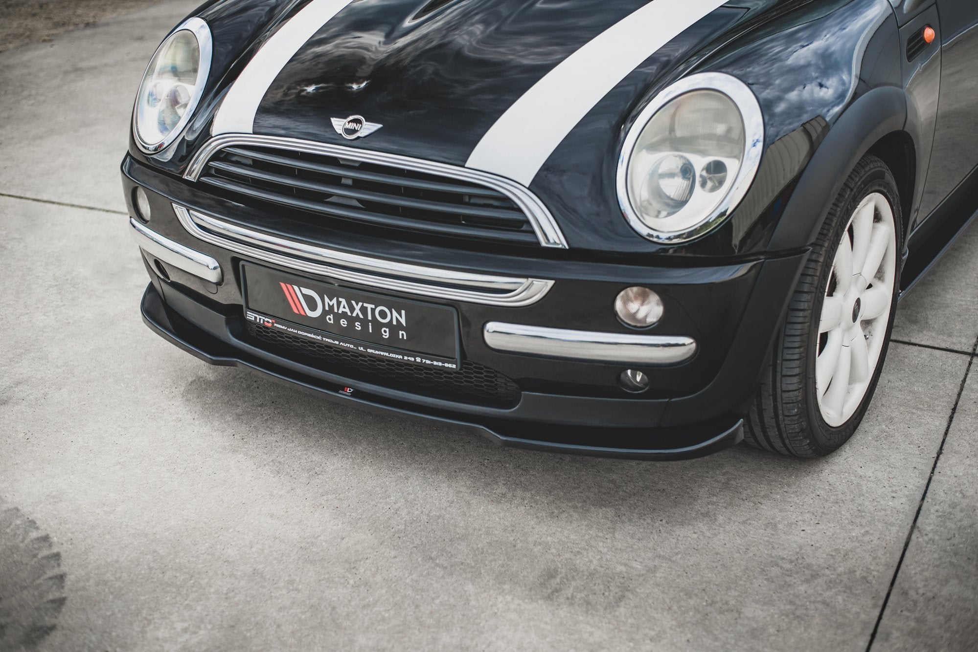 Maxton Design Street+ Spoilerlippe Front Ansatz passend für Mini Cooper / One R50 schwarz Hochglanz