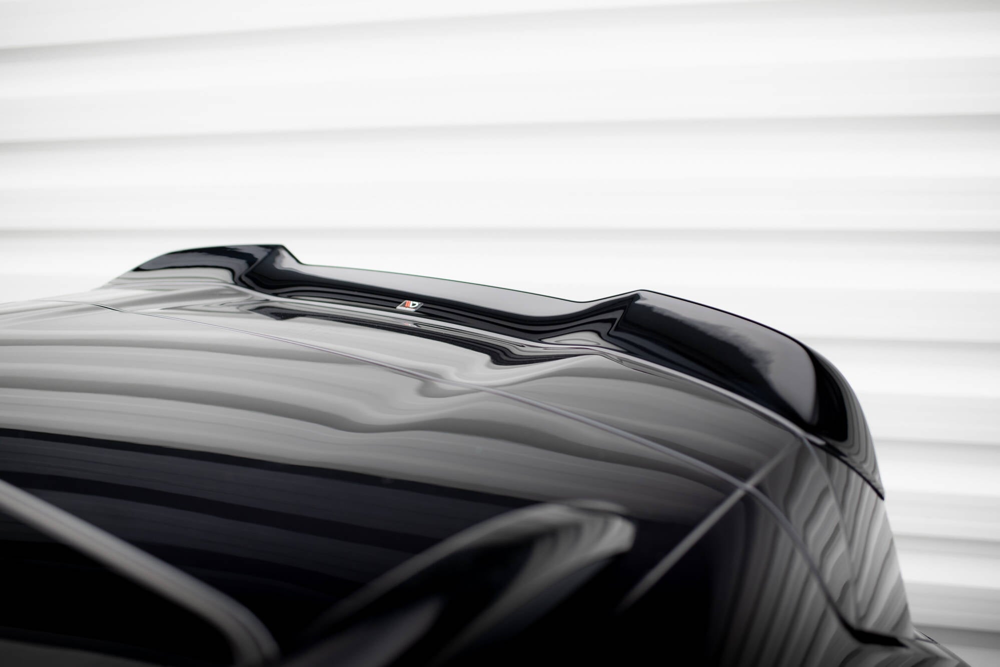 Maxton Design Spoiler CAP 3D passend für Porsche Cayenne Mk2 Facelift schwarz Hochglanz