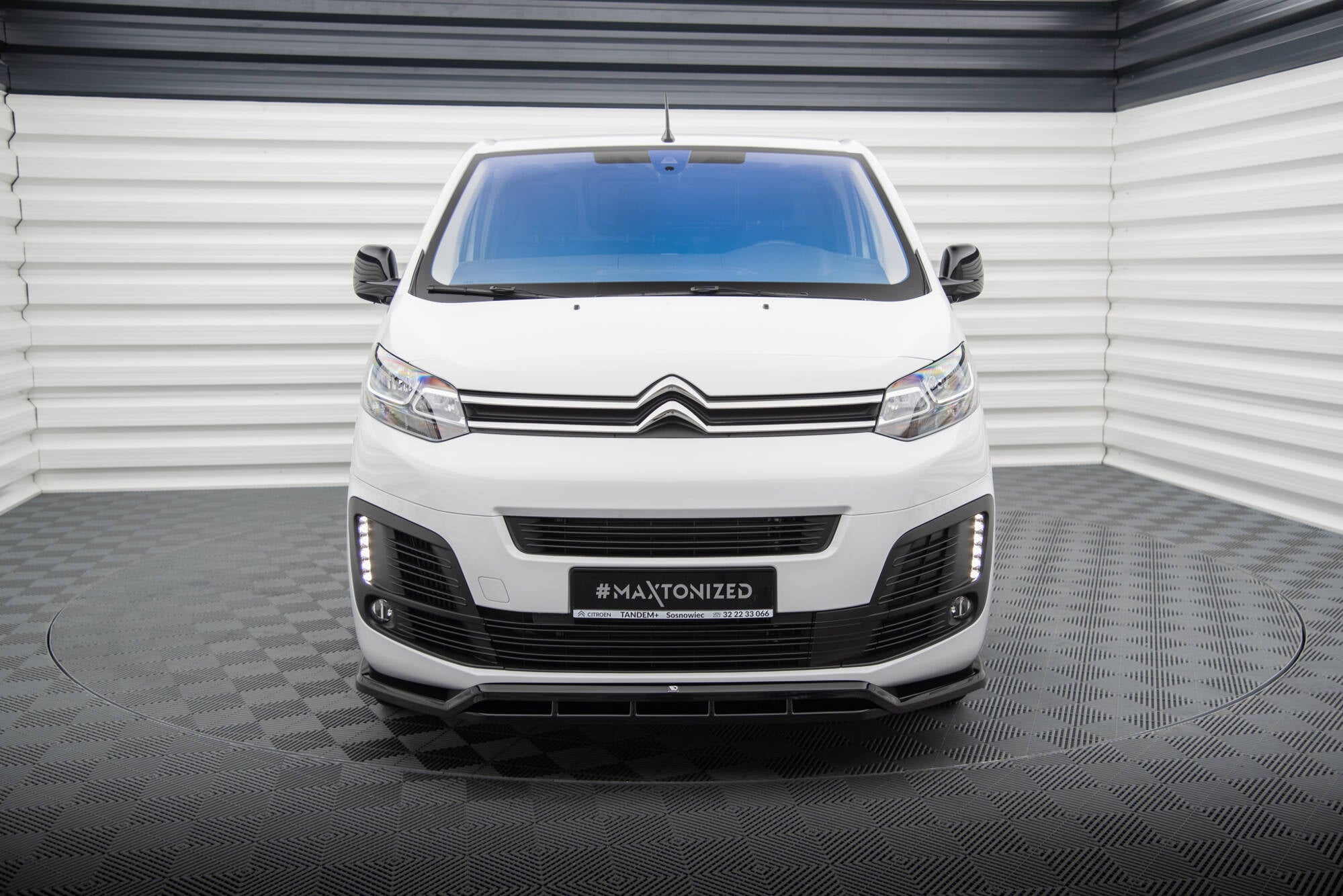 Maxton Design Street+ Spoilerlippe Front Ansatz passend für Peugeot Expert Mk3 schwarz Hochglanz