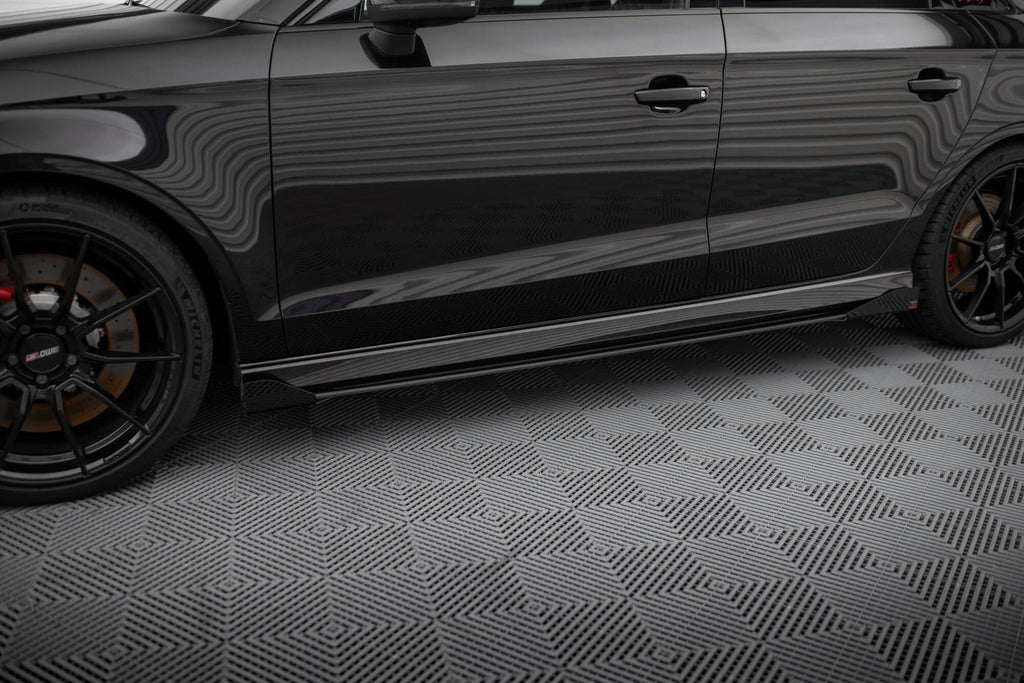 Maxton Design Street Pro Street+ Seitenschweller Leisten passend für V.1 + Flaps passend für Audi RS3 Limousine 8V Facelift schwarz Hochglanz