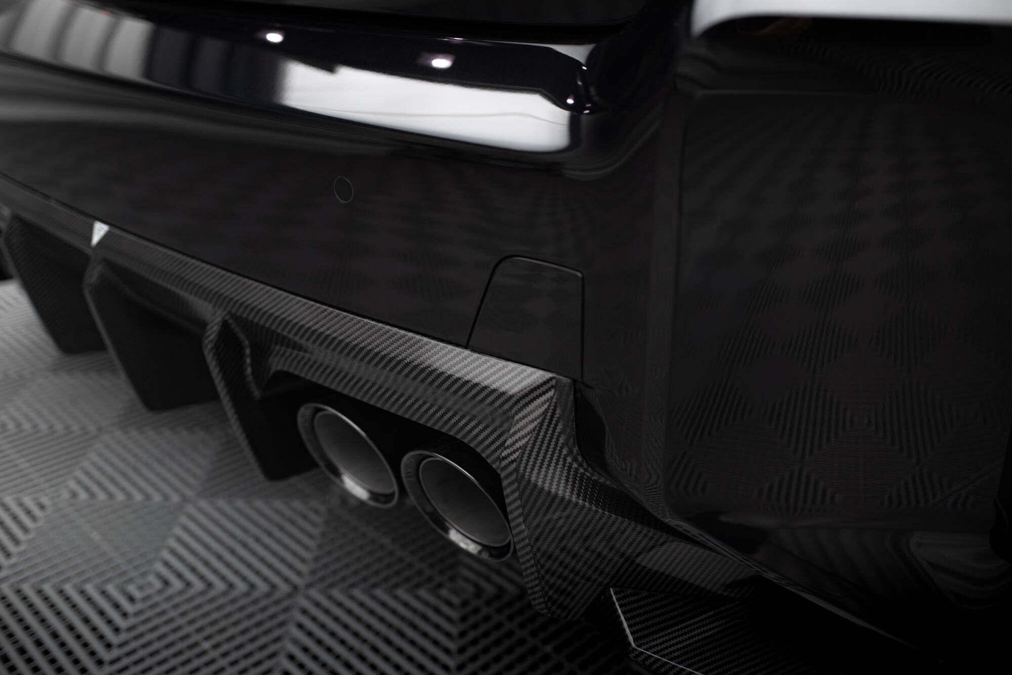 Maxton Design Prepreg Carbon Fiber Diffusor Heck Ansatz passend für BMW M2 G87