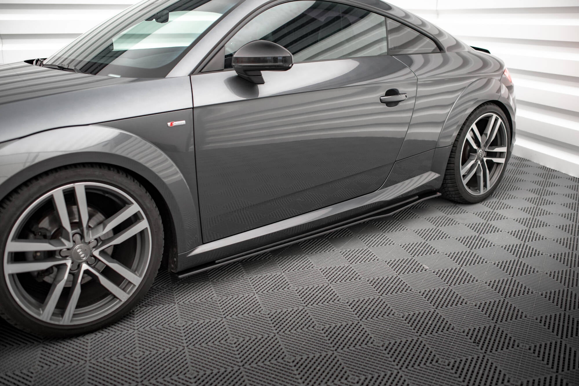 Maxton Design Street Pro Street+ Seitenschweller Leisten passend für Audi TT S / S-Line 8S
