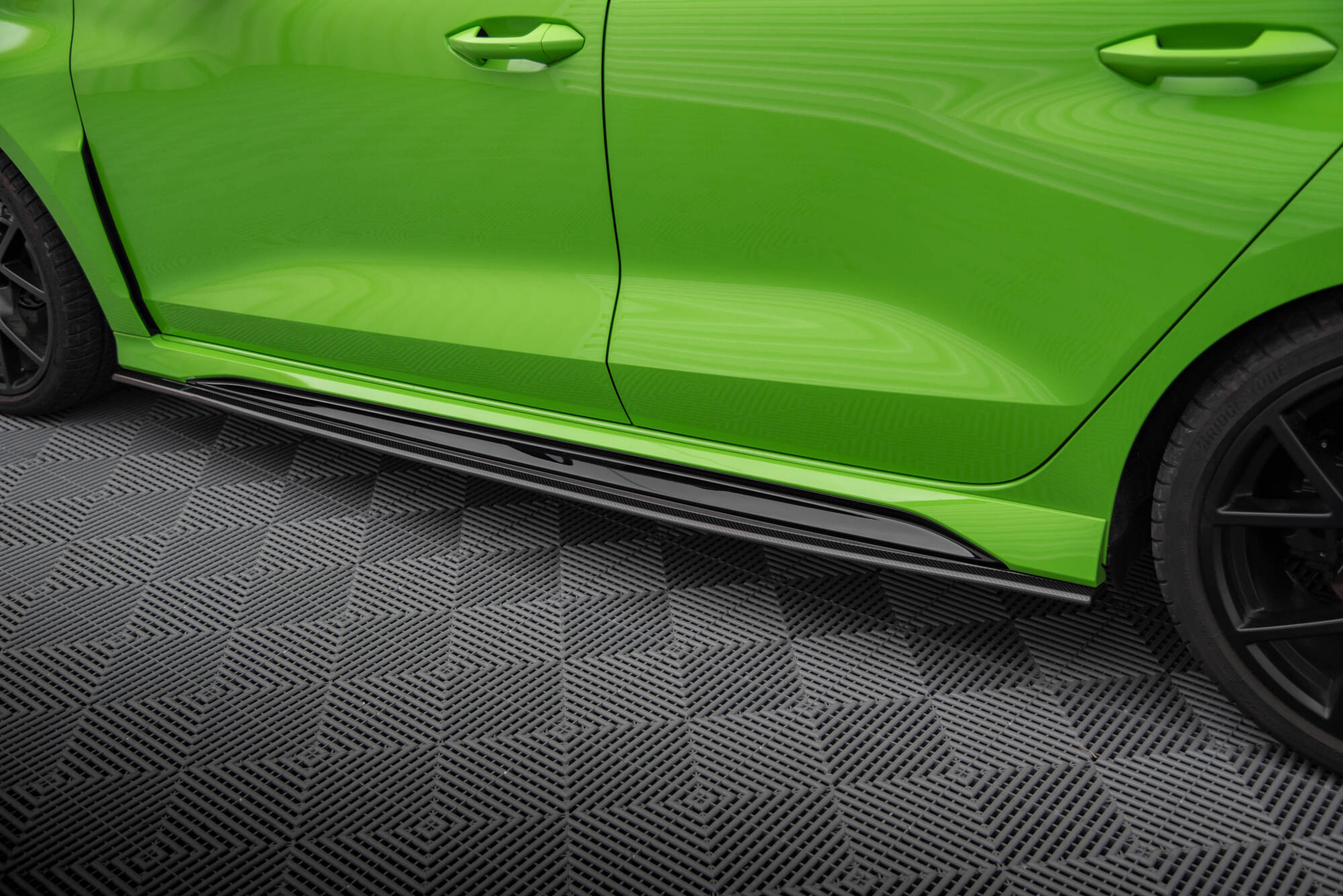 Maxton Design Prepreg Carbon Fiber Seitenschweller V.3 Audi RS3 Limousine / Sportback 8Y / 8Y Facelift für Audi A3