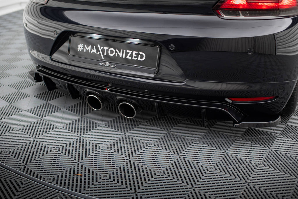 Maxton Design Diffusor Heck Ansatz V.2 passend für VW Scirocco Mk3 (R32 Auspuff) schwarz Hochglanz