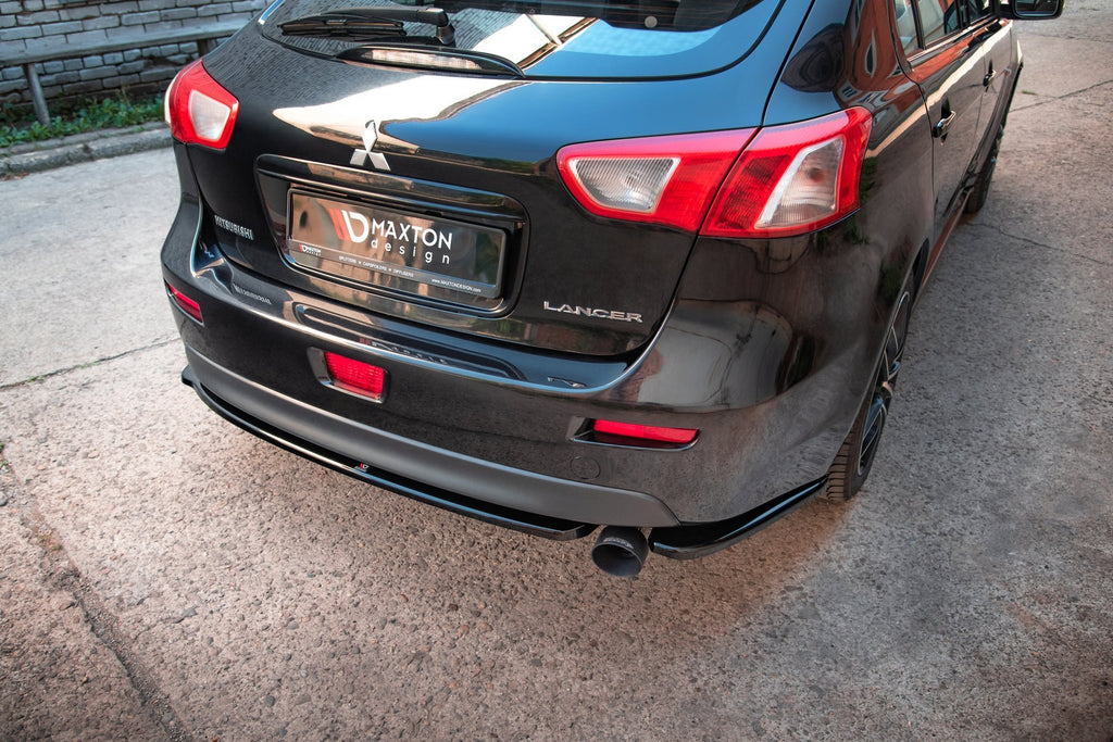 Maxton Design Heck Ansatz Flaps Diffusor passend für Mistubishi Lancer Sportback Mk8 schwarz Hochglanz